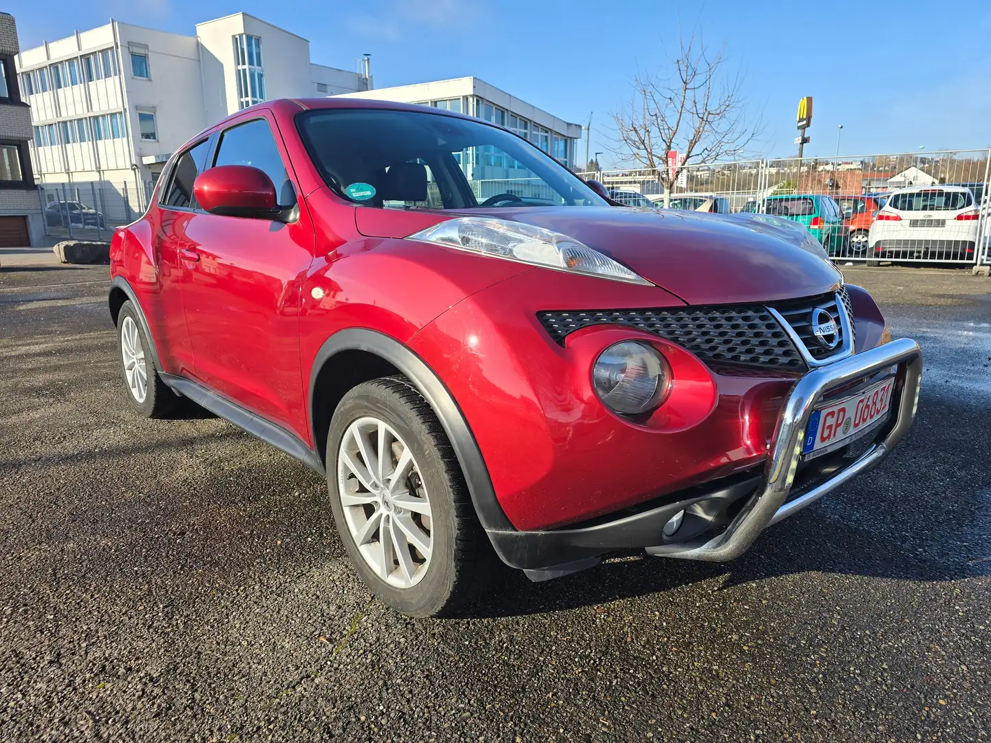 Nissan Juke Juke 1.6 * 140KW* TÜV bis Mai 2026 Rot - 1