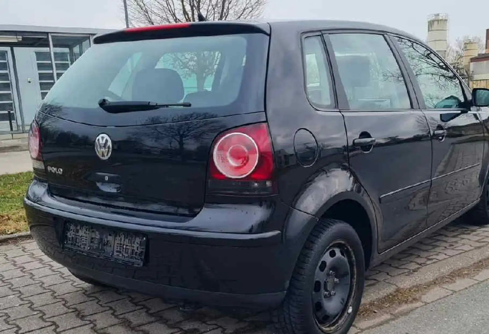Volkswagen Polo 1.2 Trendline 1.Hand Negro - 1