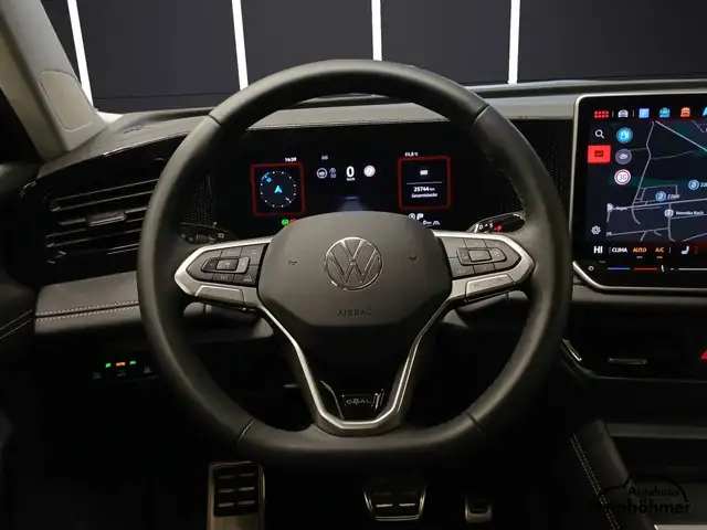 Volkswagen Tiguan view 19
