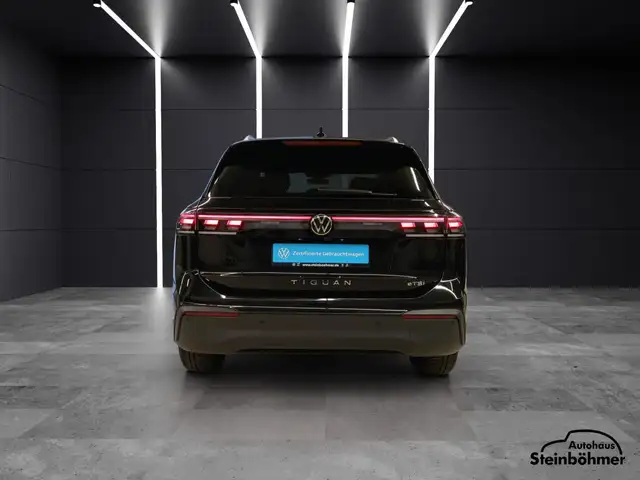 Volkswagen Tiguan view 5