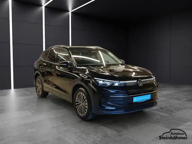 Volkswagen Tiguan view 10