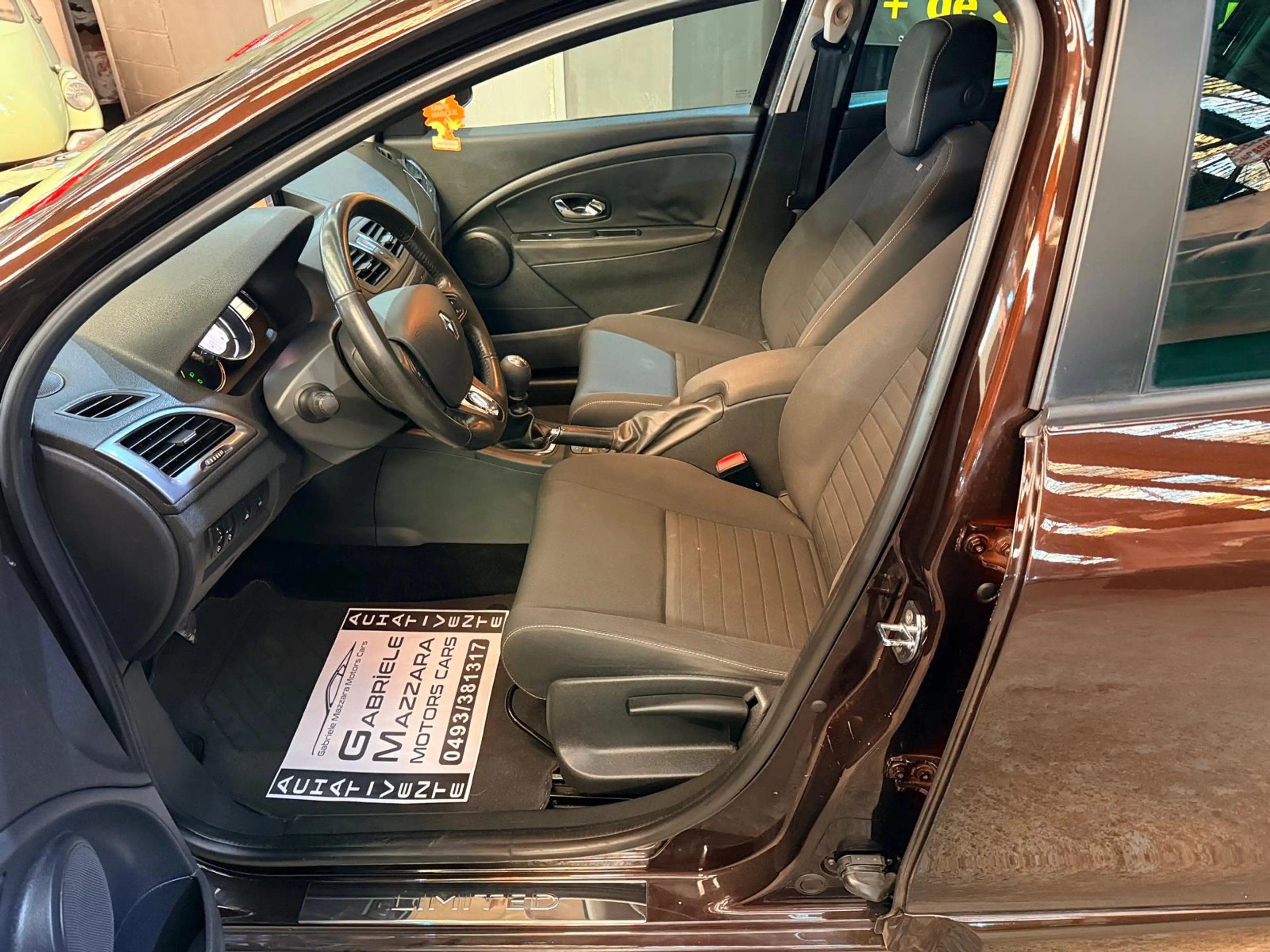 Renault Megane Megane 1.5 dCi Energy Limited GPS Airco Attache remorque — photo 12