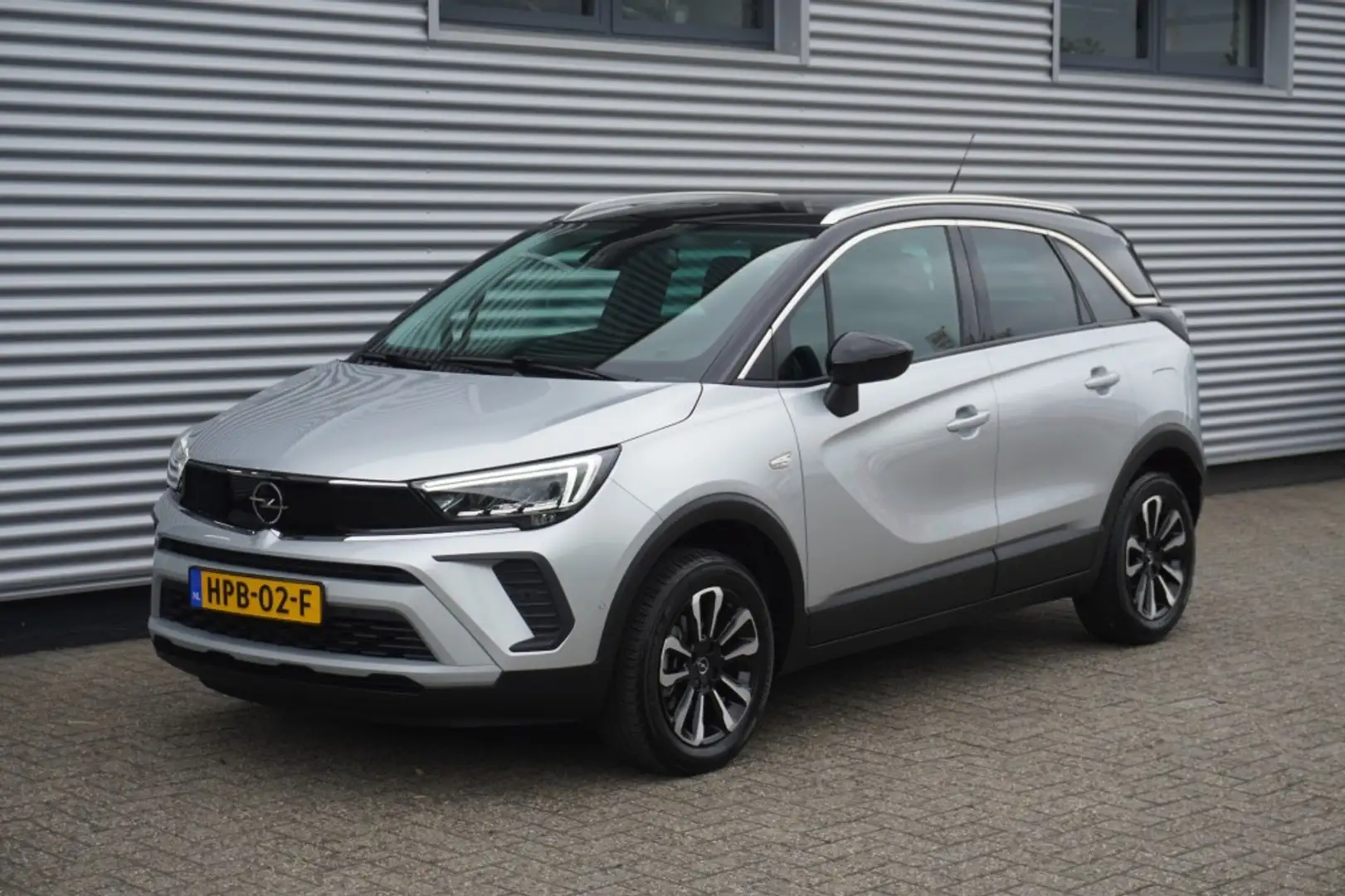 Opel Crossland 1.2 Turbo Elegance / Pano / Camera + PDC / Zwart d Argent - 2