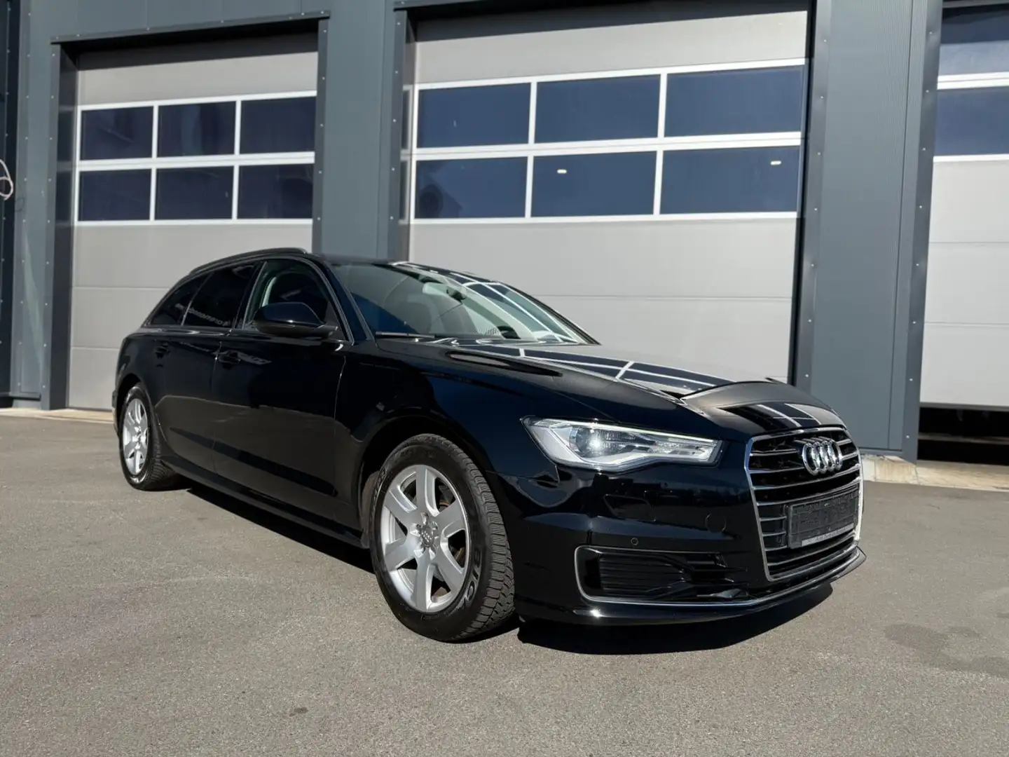 Audi A6 Avant 1.8 TFSI ultra,Xenon,Kamera,El.Heckklap Schwarz - 2