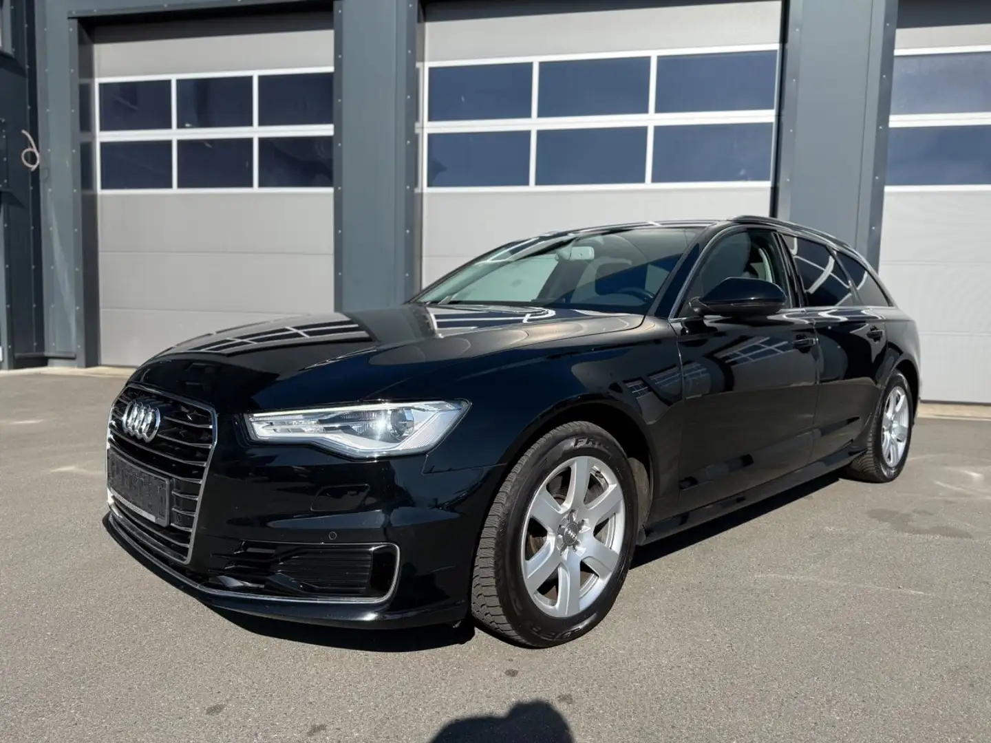 Audi A6 Avant 1.8 TFSI ultra,Xenon,Kamera,El.Heckklap Schwarz - 1