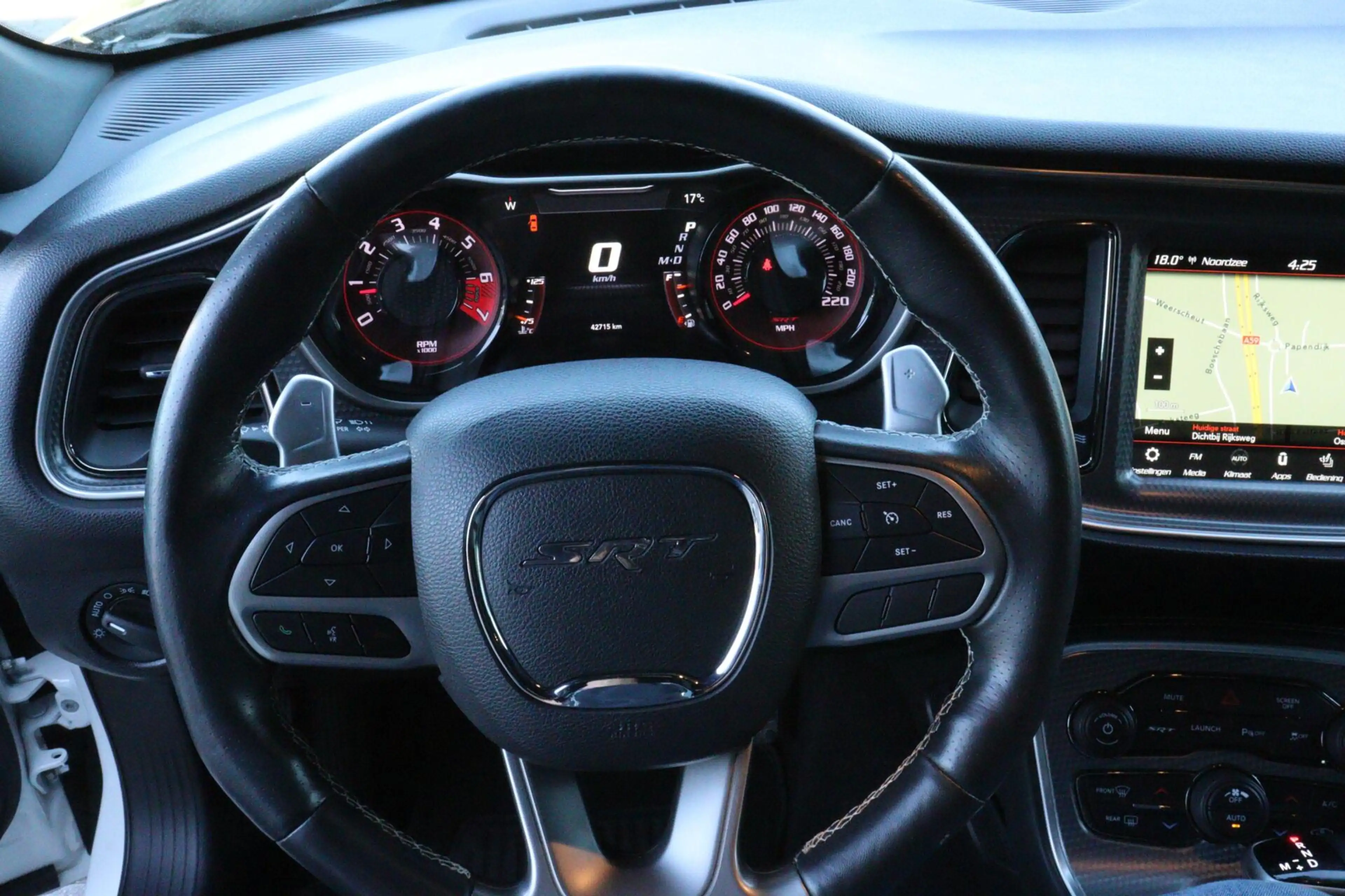Dodge Challenger SRT HELLCAT l REDEYE 6.2 V8 l 809 PK l SUPERCHARGE — photo 42