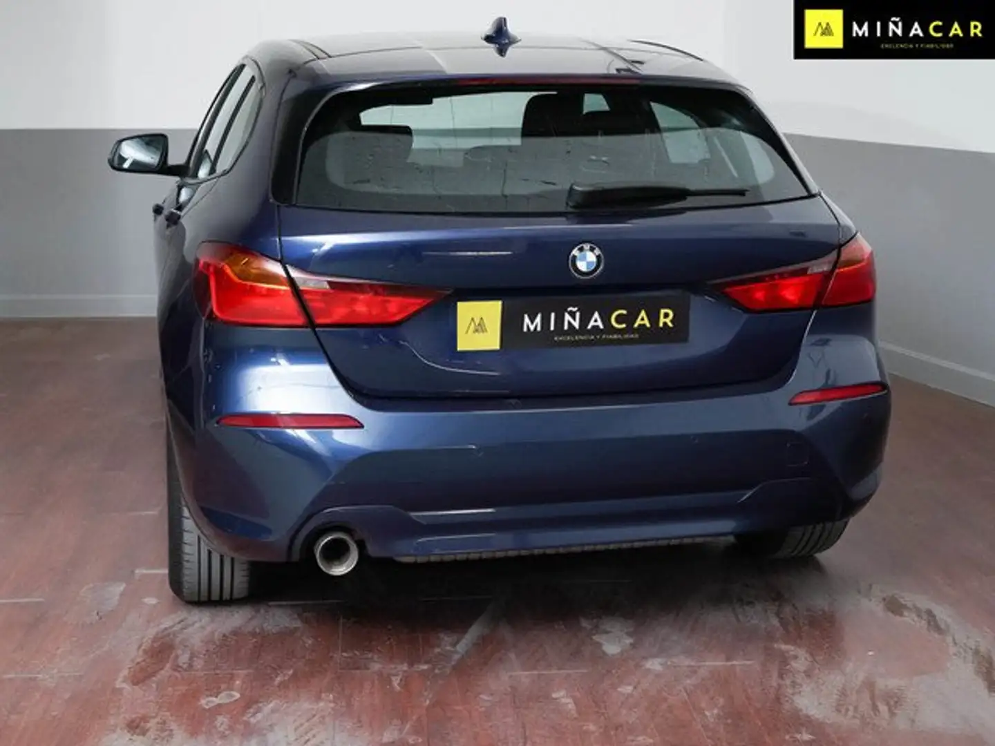 BMW 118 118iA Azul - 2
