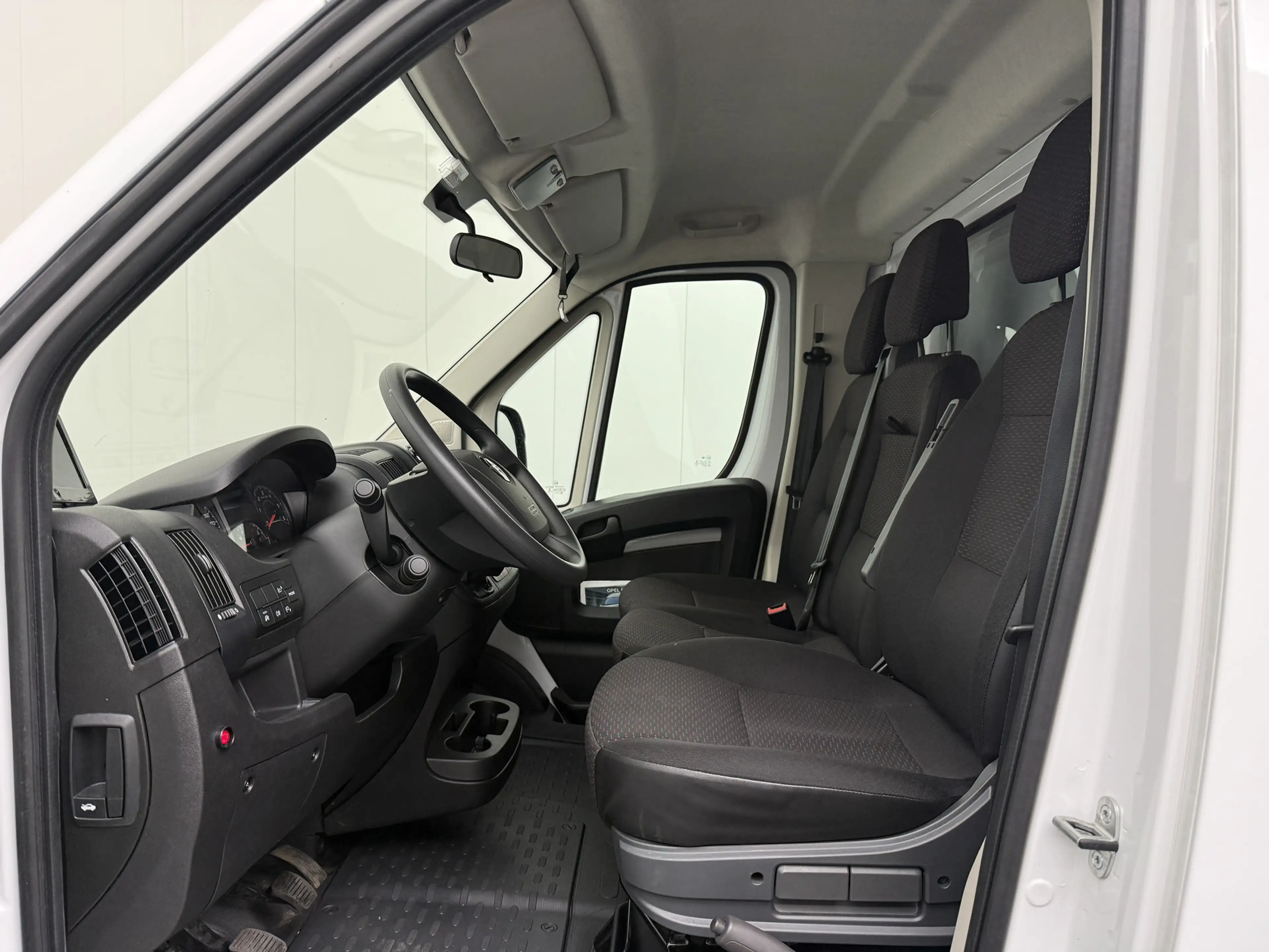 Opel Movano 140PK Bakwagen+Laadklep | Camera | Dakspoiler | Ai — photo 19