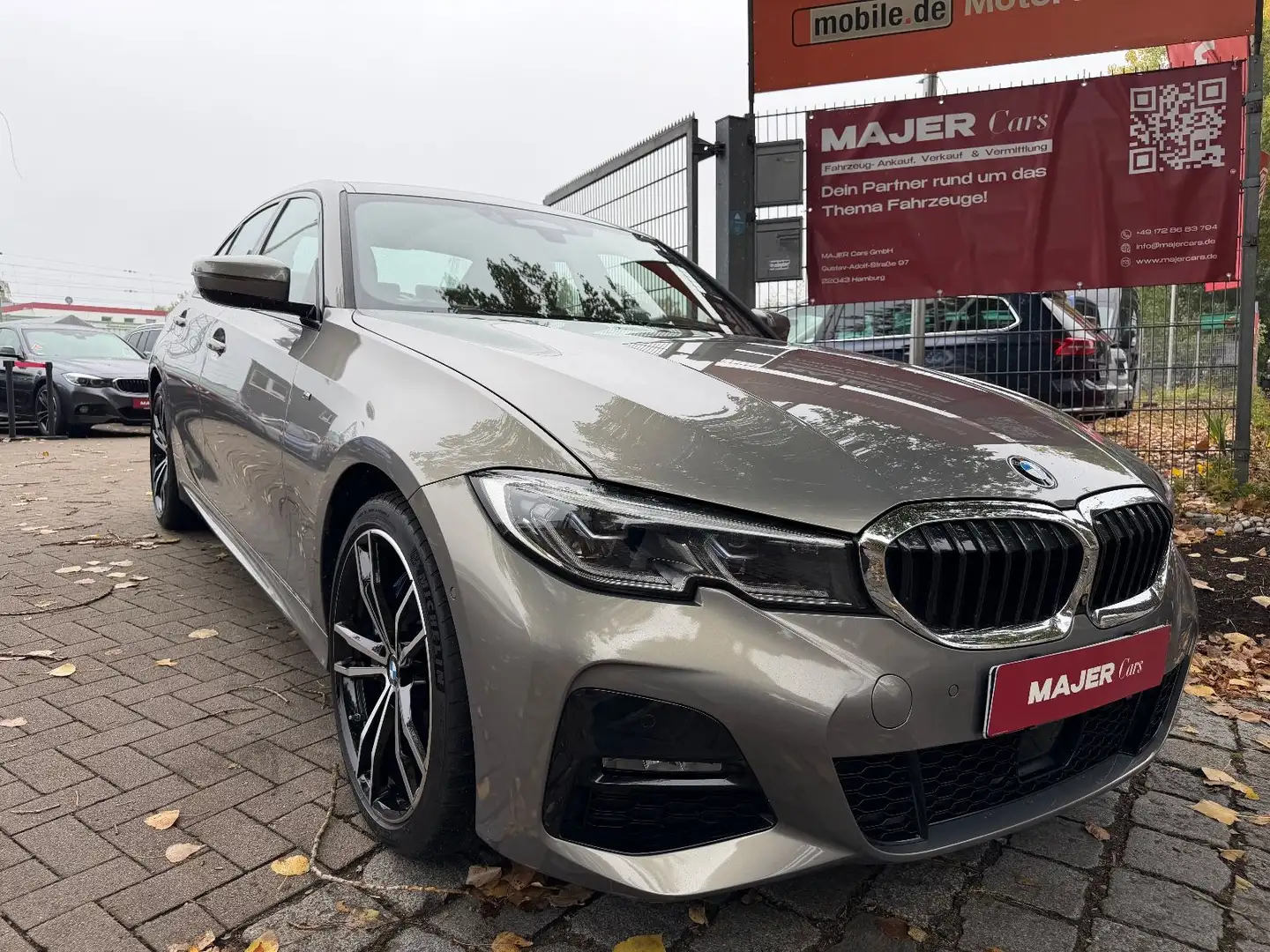 BMW 330 e M Sport*H&K*HUD*LEDER*ACC*MEMORY Gris - 1
