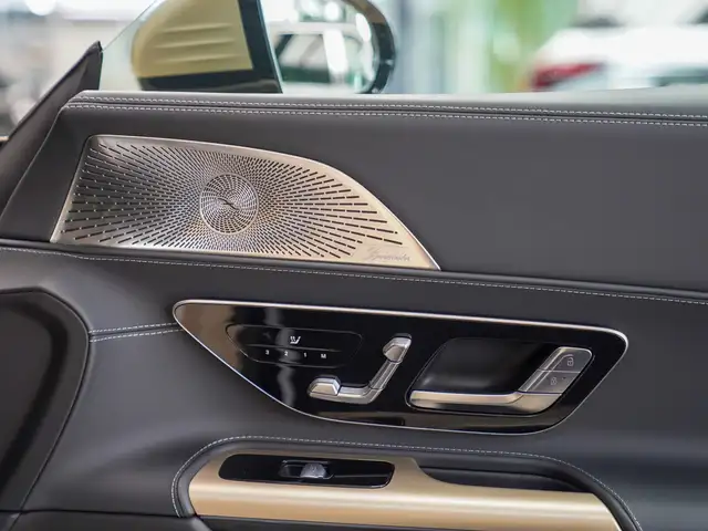 Mercedes-Benz Amg GT view 12