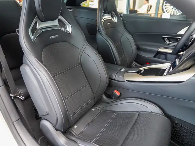 Mercedes-Benz Amg GT view 9