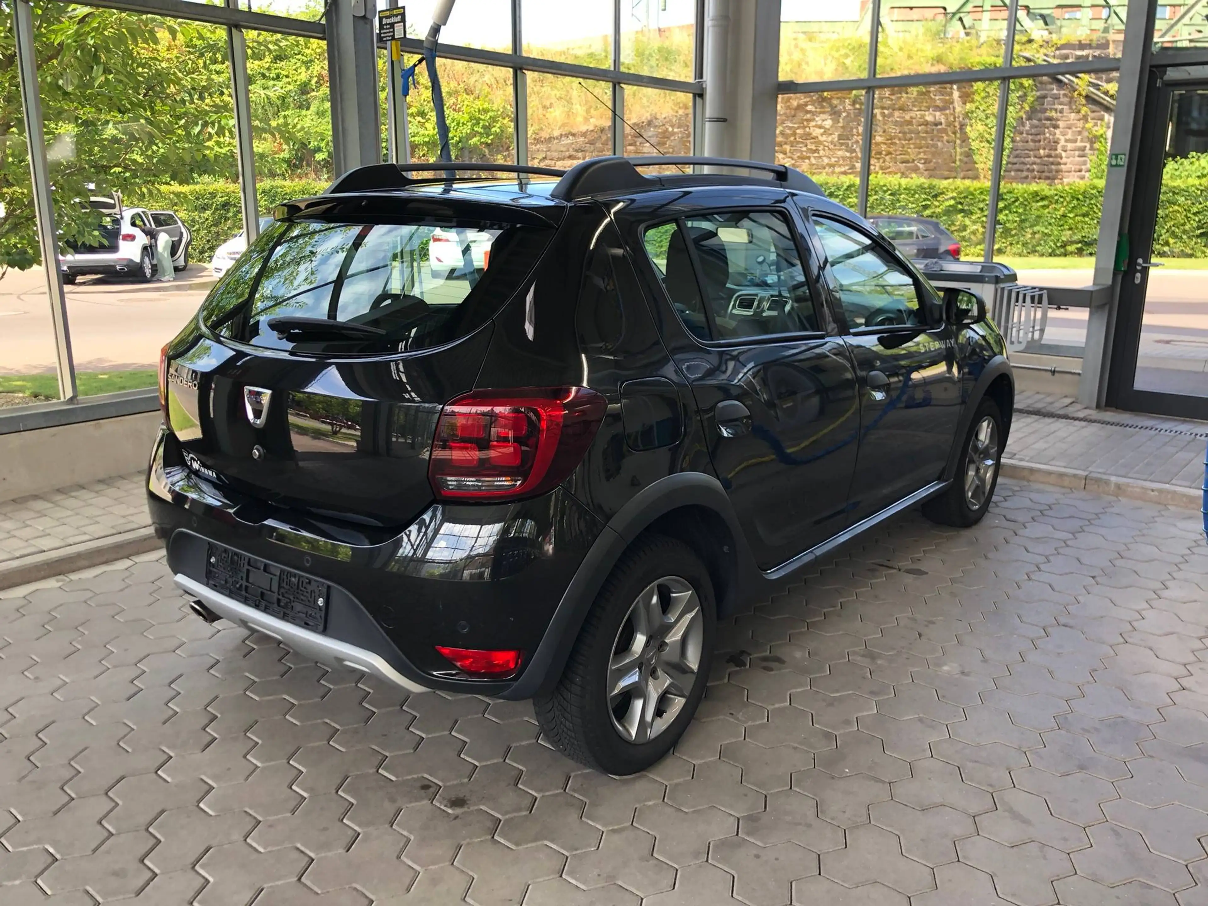 Dacia Sandero TCe 90 Stepway Automatik Navi/PDC/Kamera — photo 7
