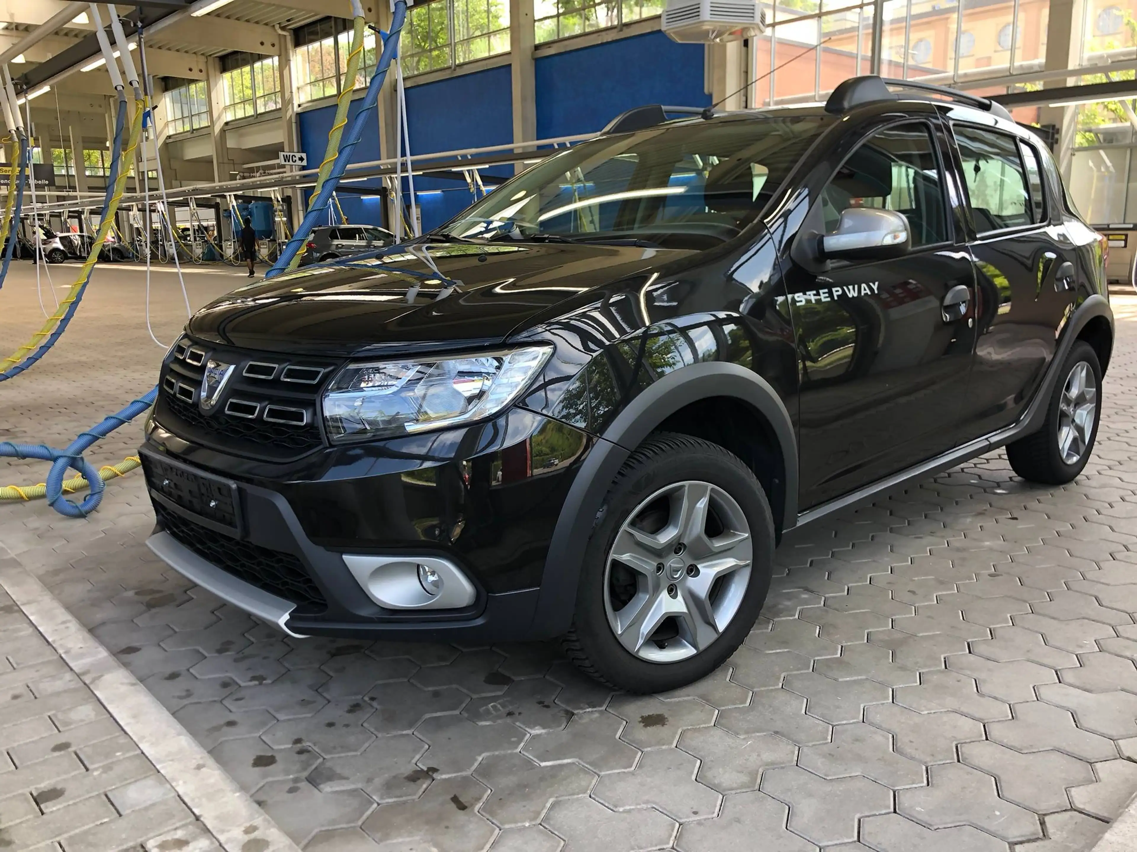 Dacia Sandero TCe 90 Stepway Automatik Navi/PDC/Kamera — photo 9