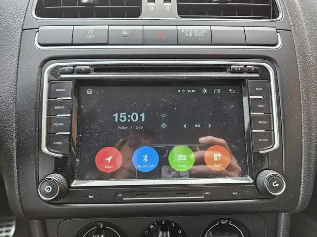 Volkswagen Polo view 10