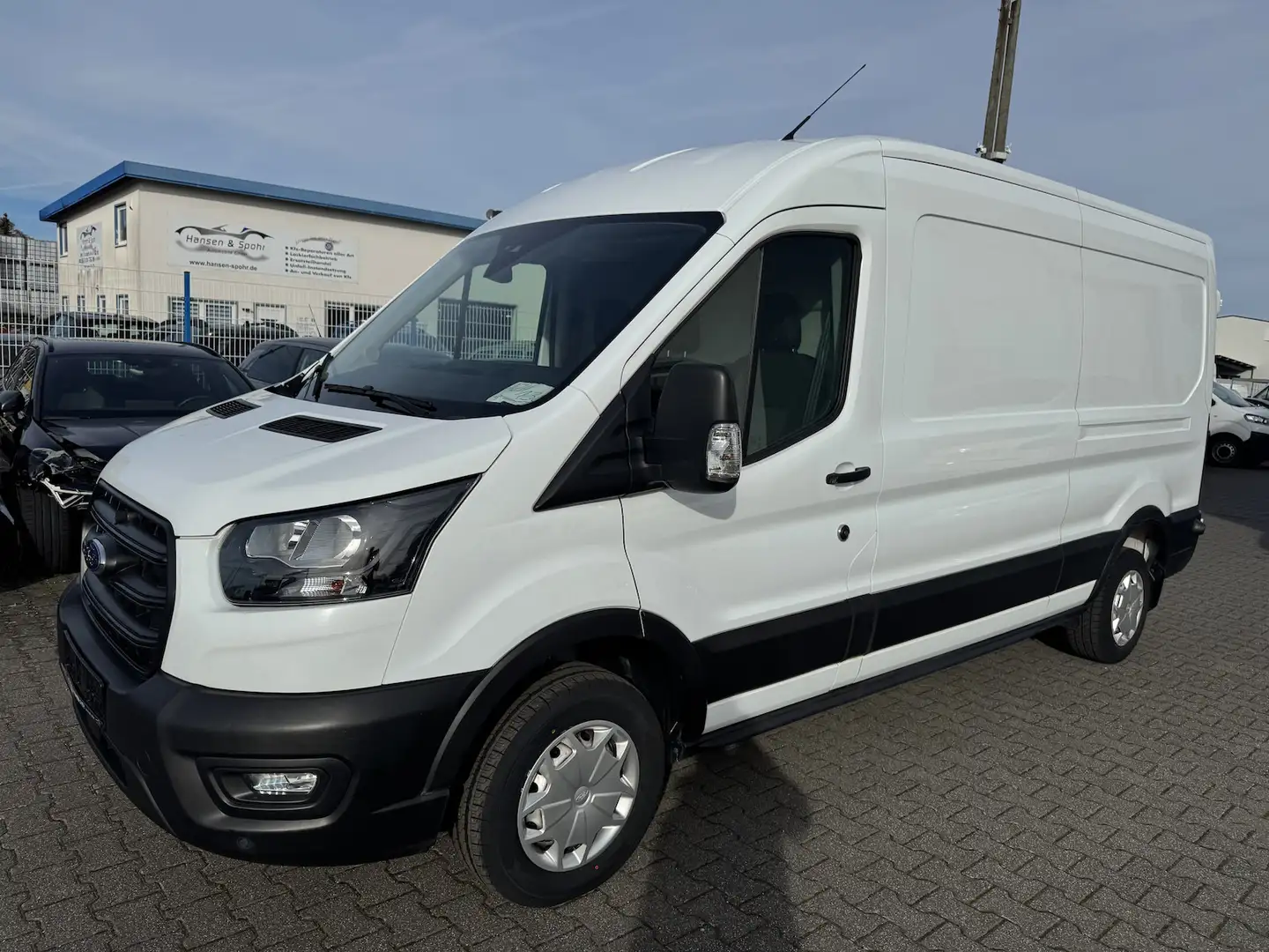 Ford Transit Kasten L3H2 Trend, 2.0 TDCi, Euro 6 Weiß - 1