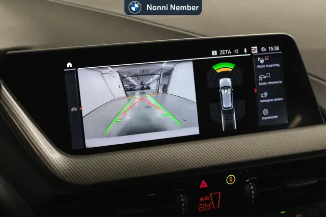 BMW 1 Series view 19