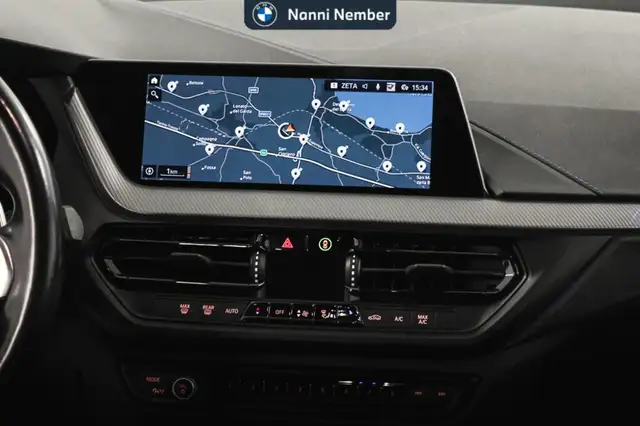 BMW 1 Series view 11