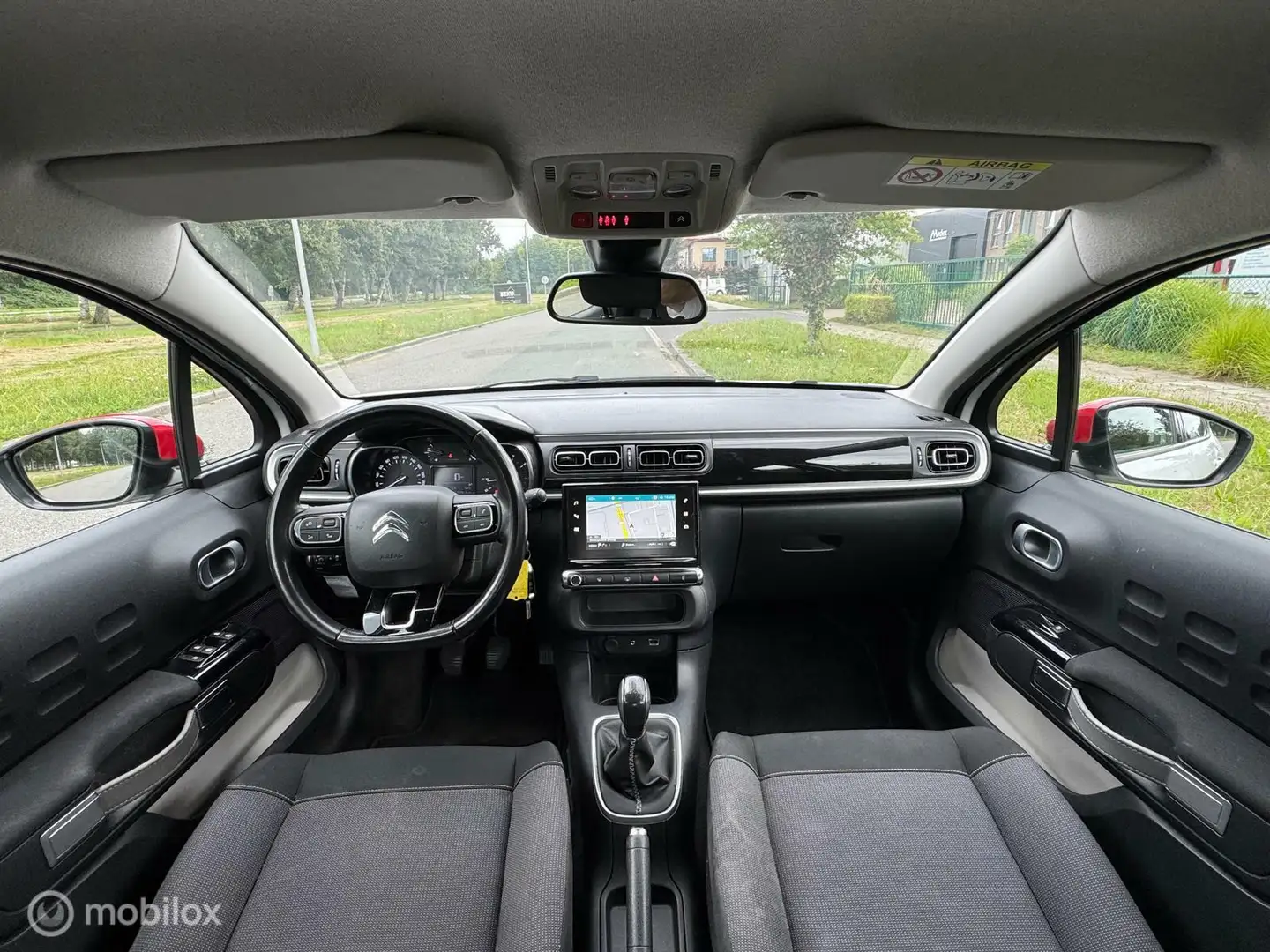 Citroen C3 1.2 PureTech Carplay Camera Cruise Airco Weiß - 2