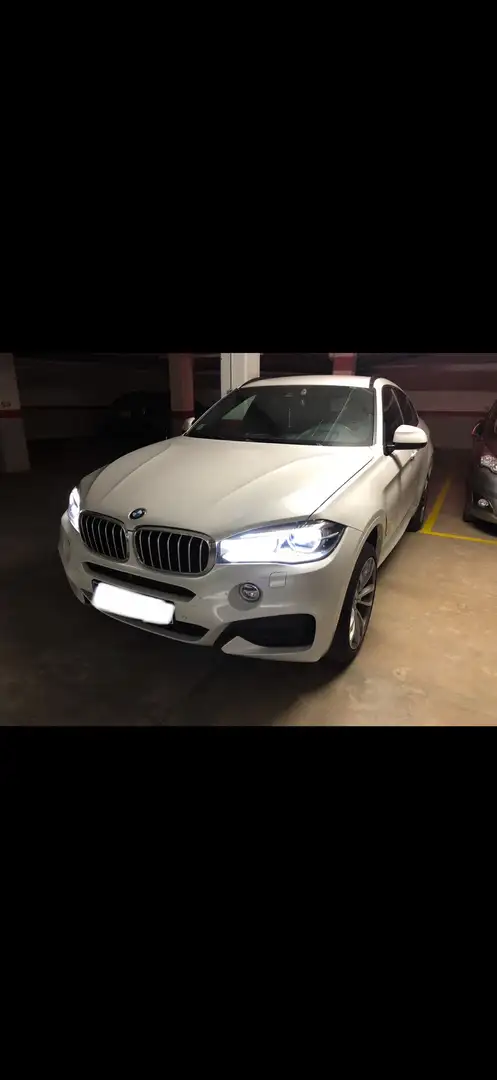 BMW X6 xDrive 40dA M paket HK Biały - 1