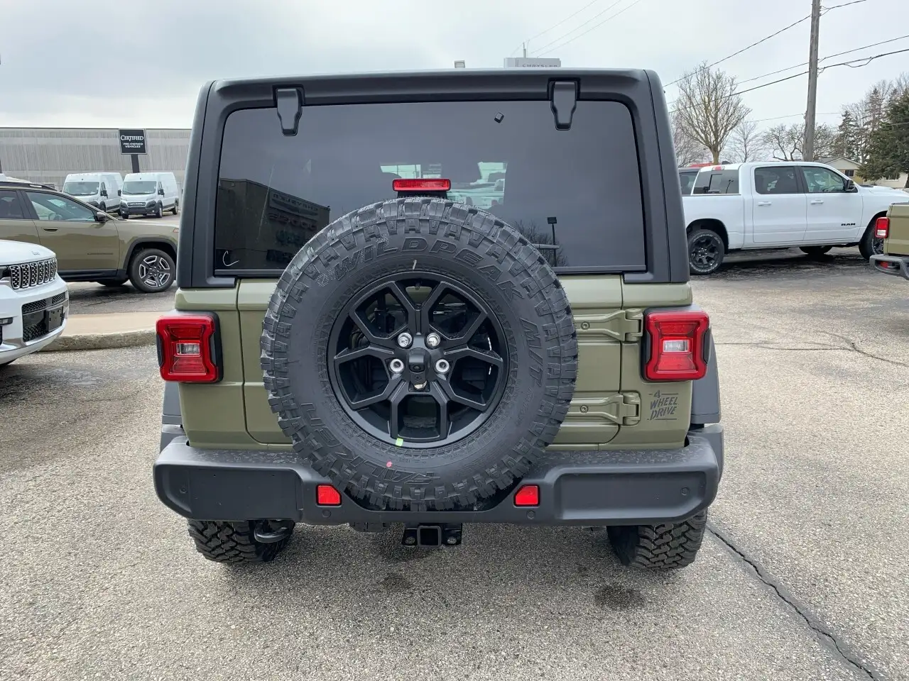 Jeep Wrangler снимка Jeep Wrangler