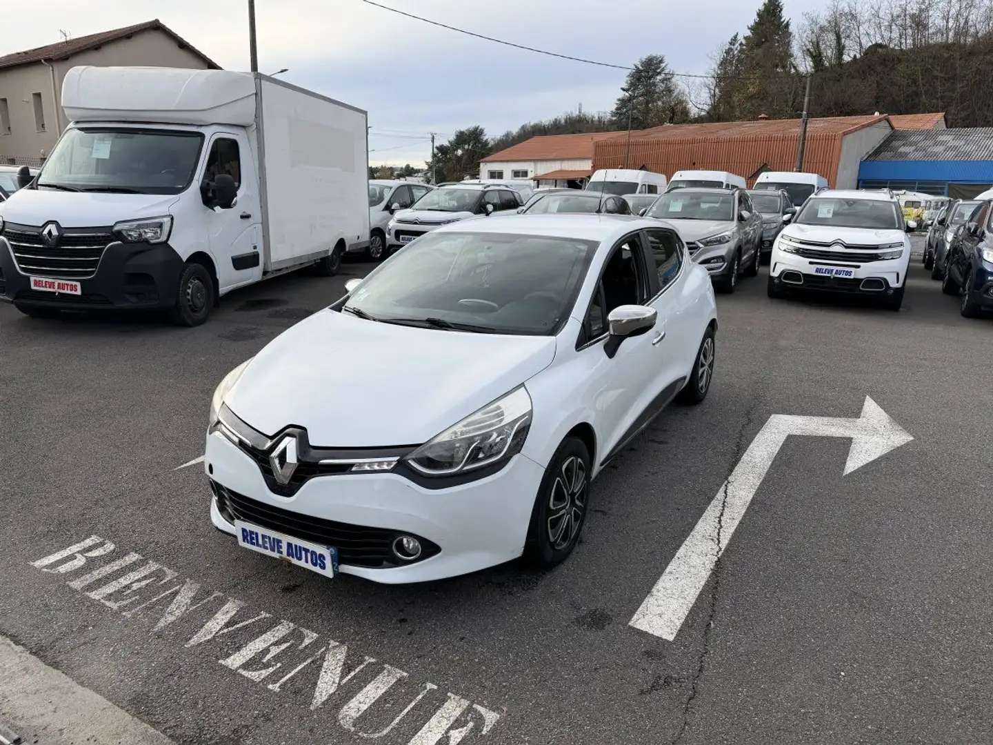 Renault Clio IV (B98) 1.5 dCi 75ch energy Business 5p Blanc - 2