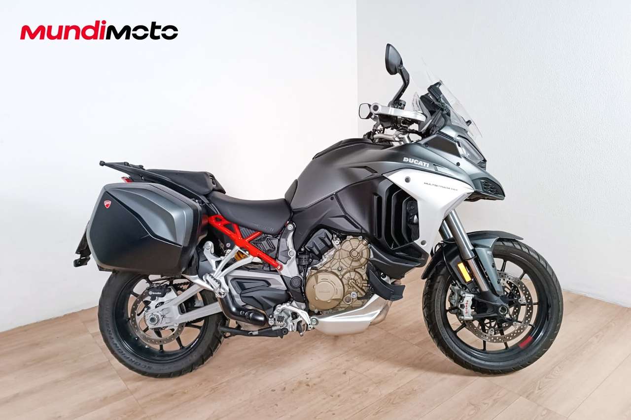 Ducati Multistrada V4 S