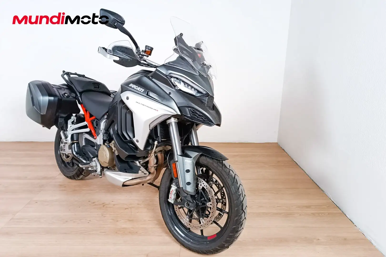 Ducati Multistrada V4 S - 2