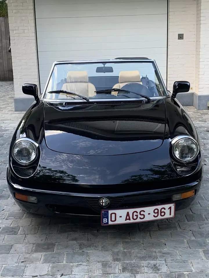 Alfa Romeo Spider, foto 1