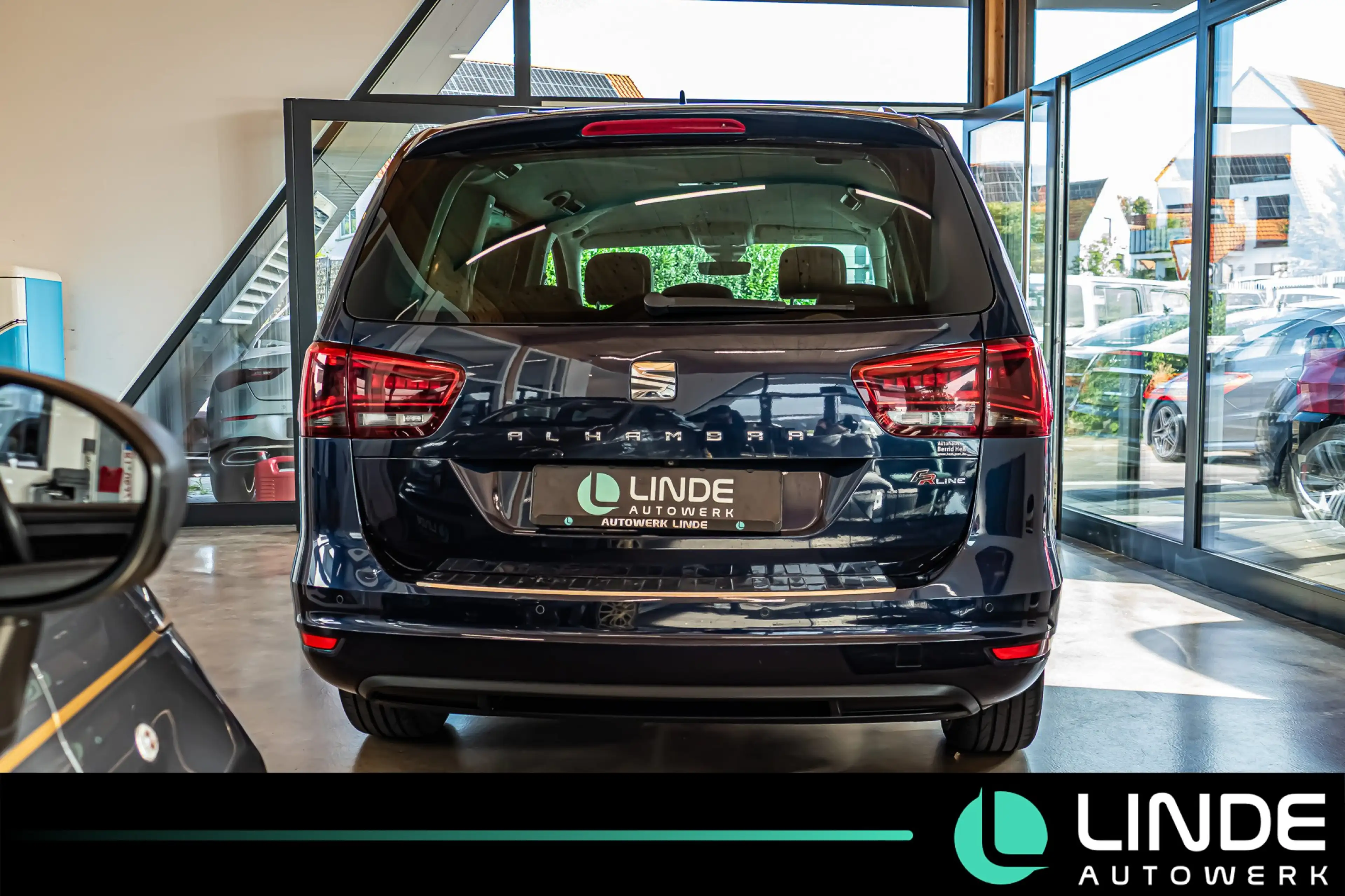 SEAT Alhambra FR-LINE|Bi-XENON|STHZ|TEMPOMAT|KEYLESS — photo 6