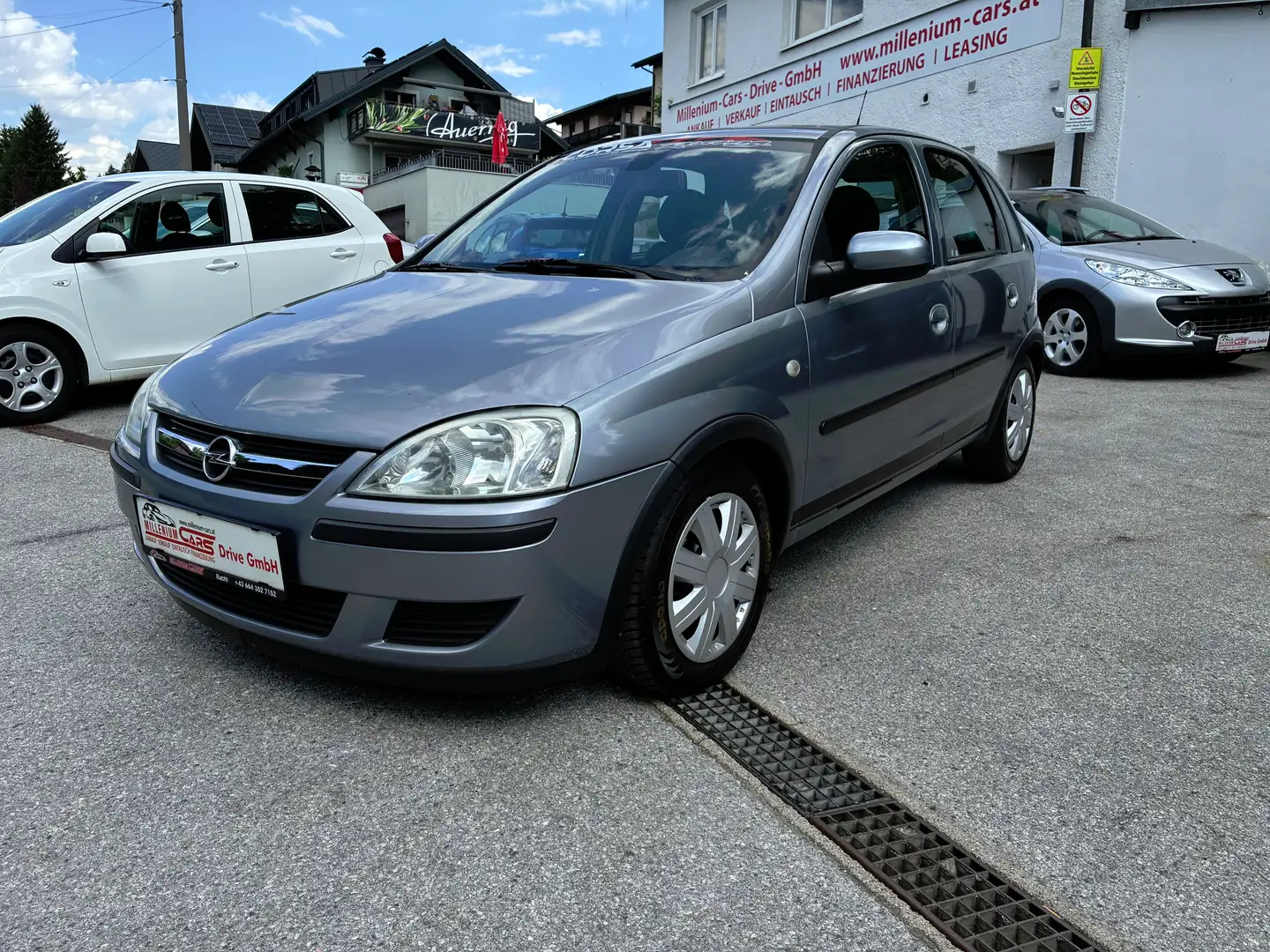 Opel Corsa 1,2 16V Flexxline*Finanzierung Zinssatz fix6,274% Grau - 1