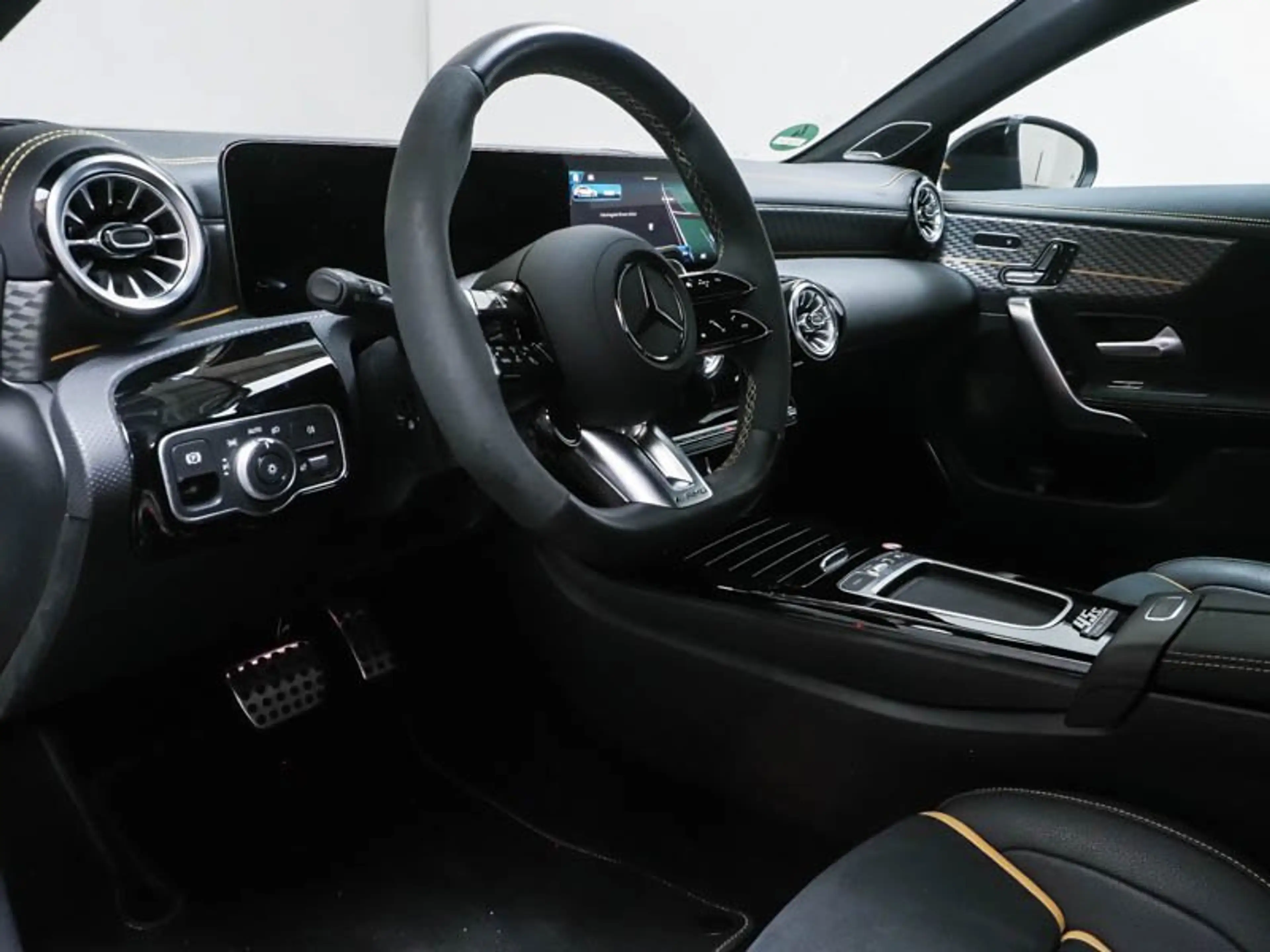 Mercedes-Benz CLA 45 AMG CLA 45 S AMG SB Final AHK Prem+ DISTRO Perf.Sitz — photo 7
