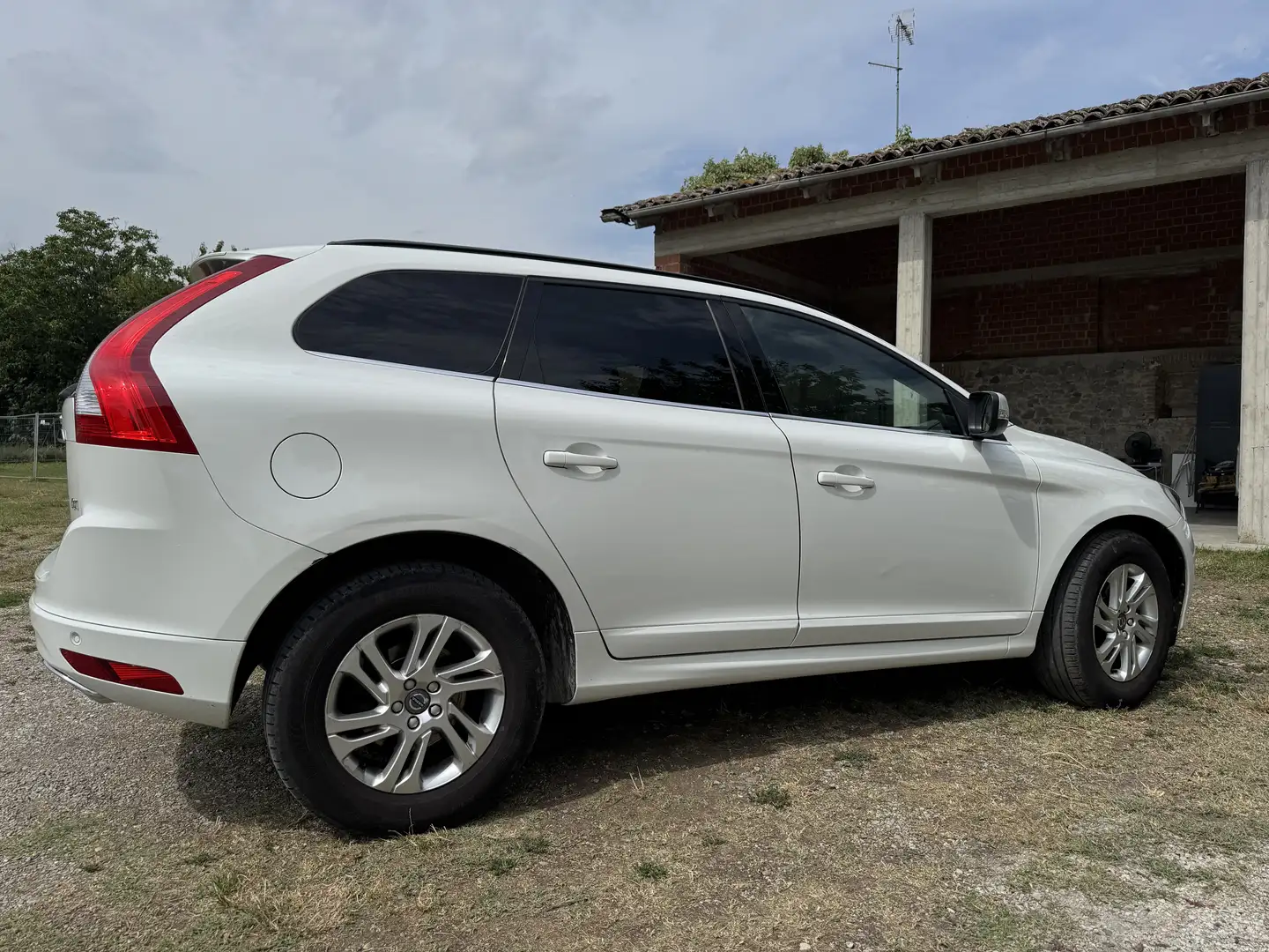 Volvo XC60 D4 Geartronic Momentum - 2