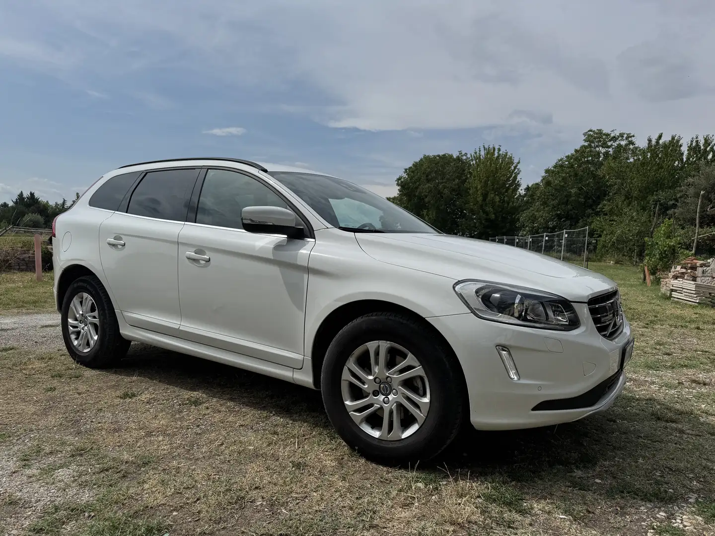 Volvo XC60 D4 Geartronic Momentum - 1