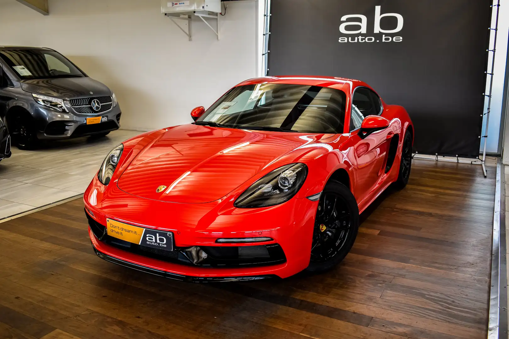 Porsche Cayman 718, SPORTDESIGN, NAVI, A/C, PDC, ZETELVERW, CARPL Rouge - 2