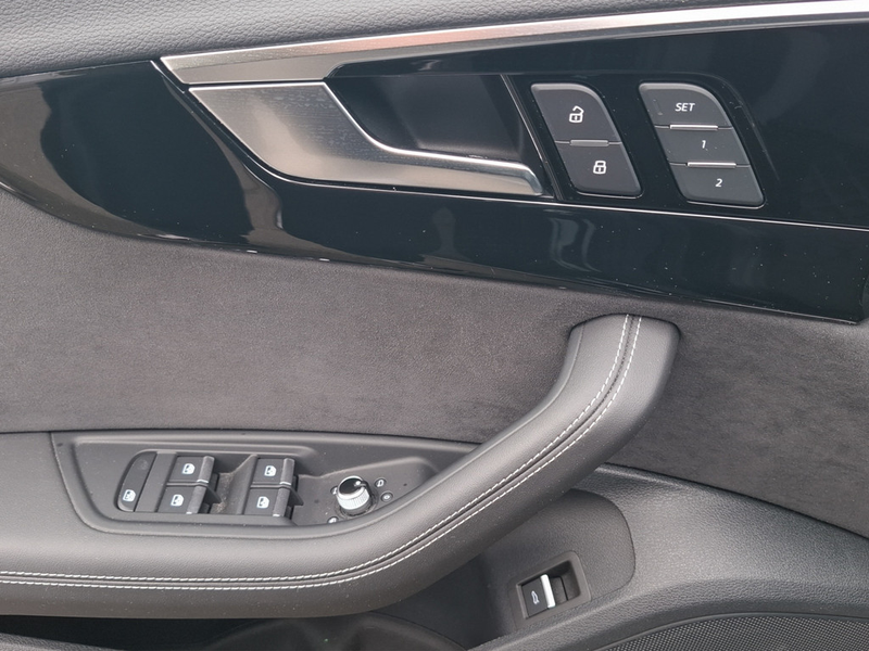Audi A4 Avant 40 TDI quattro S line Head-Up, Matrix-LED, Ambiente — photo 13