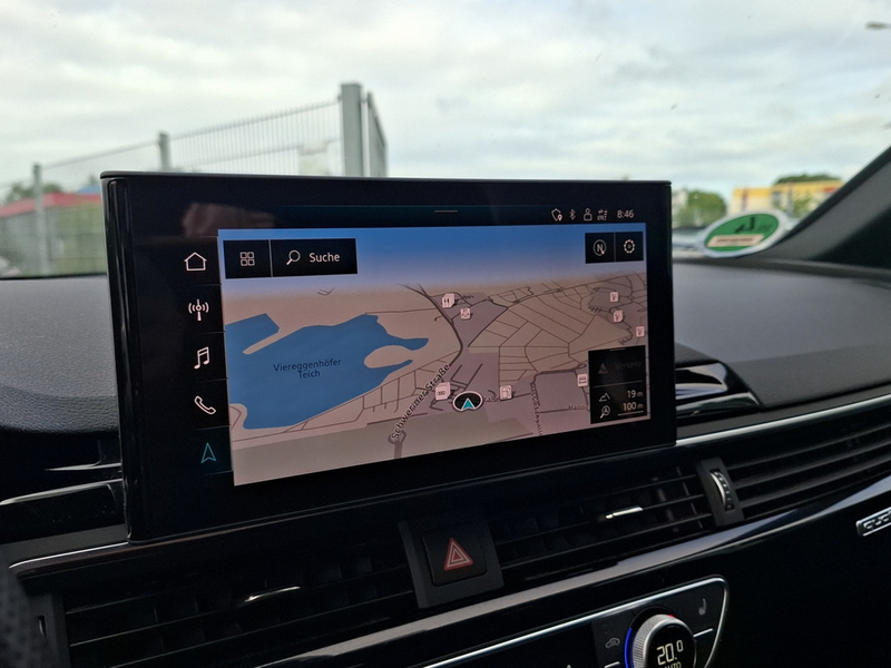 Audi A4 Avant 40 TDI quattro S line Head-Up, Matrix-LED, Ambiente — photo 25
