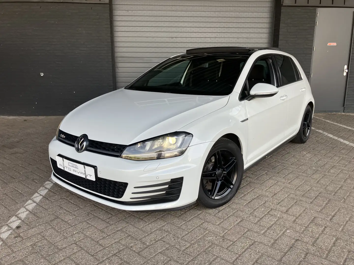 Volkswagen Golf GTD 2.0 TDI PANO-XENON-LED Blanc - 2