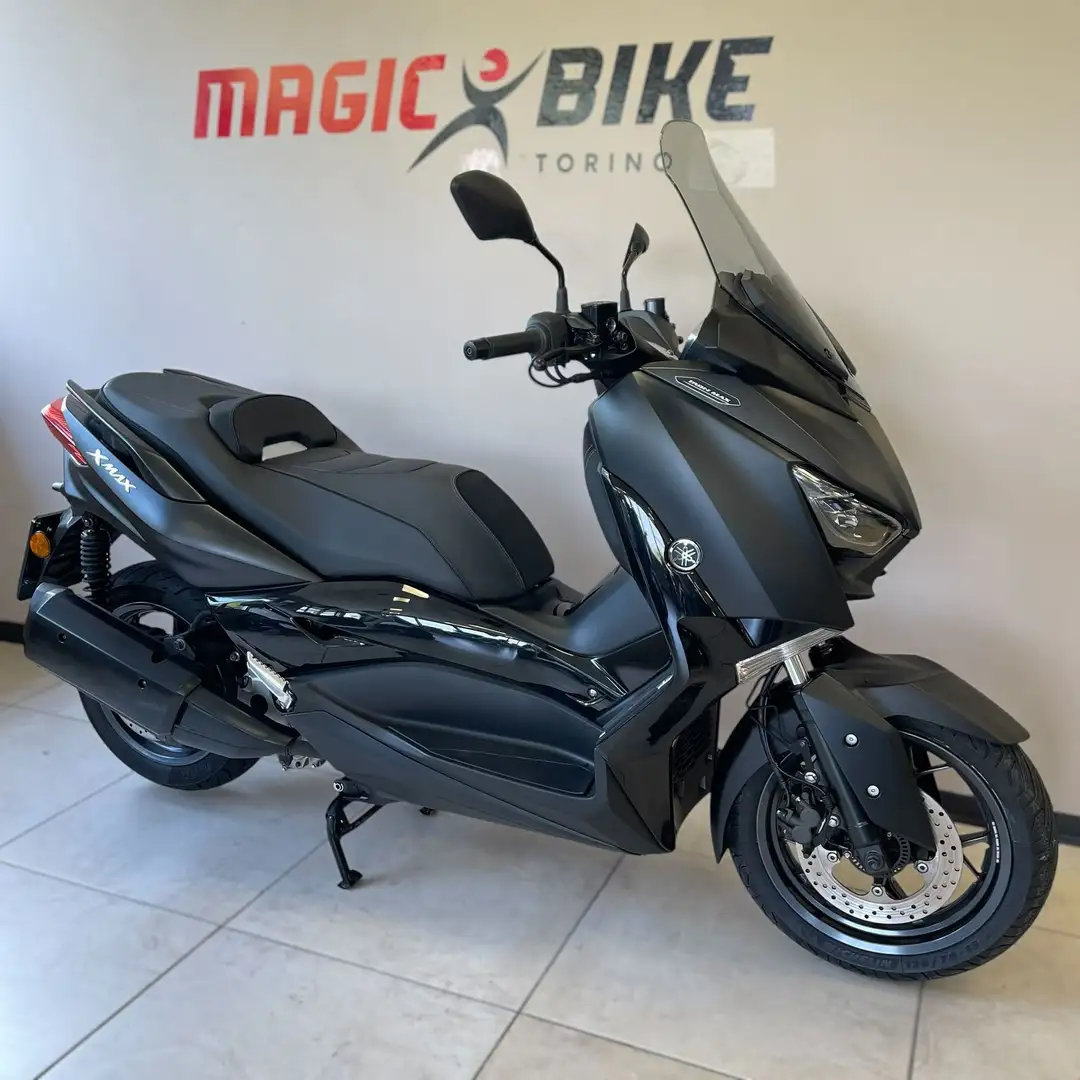 Yamaha X-Max 300 - 1