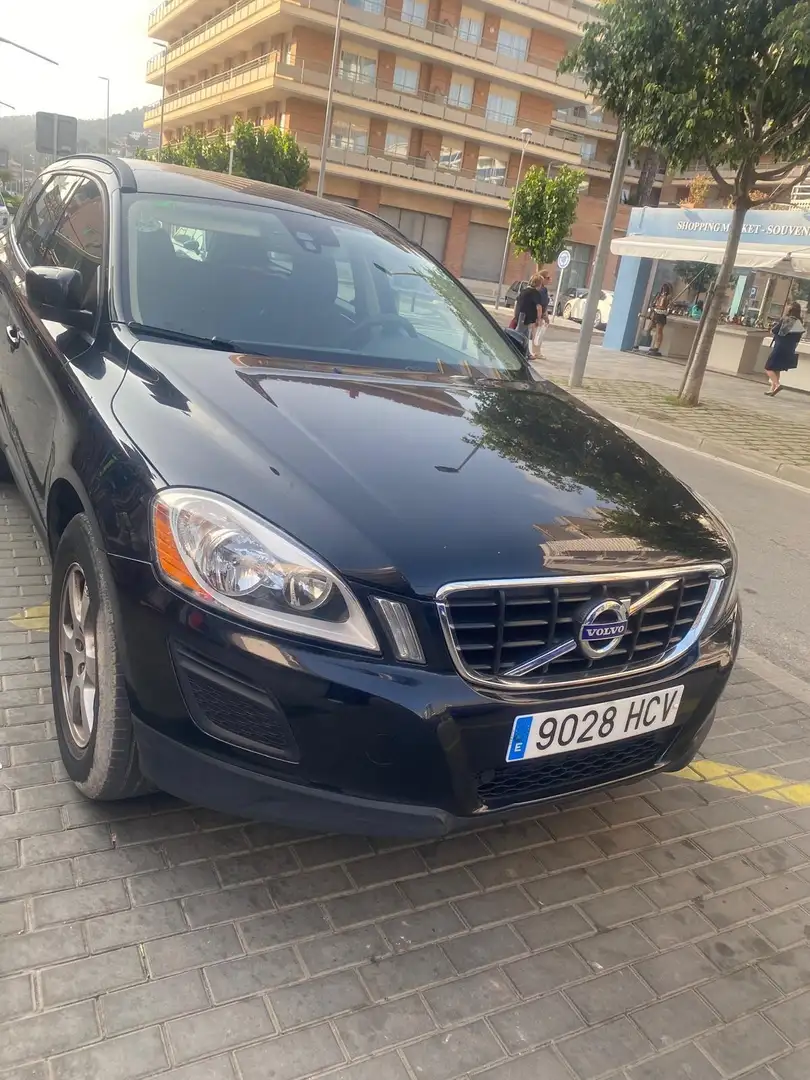 Volvo XC60 D5 Momentum Aut. - 2