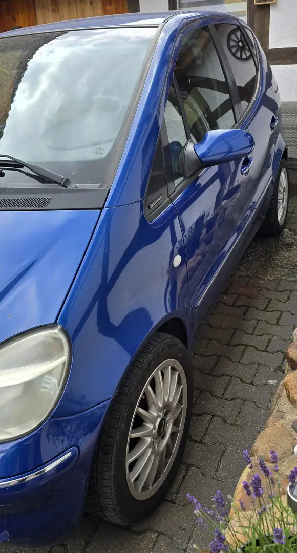 Mercedes-Benz A 190 A-Klasse Elegance Modrá - 2