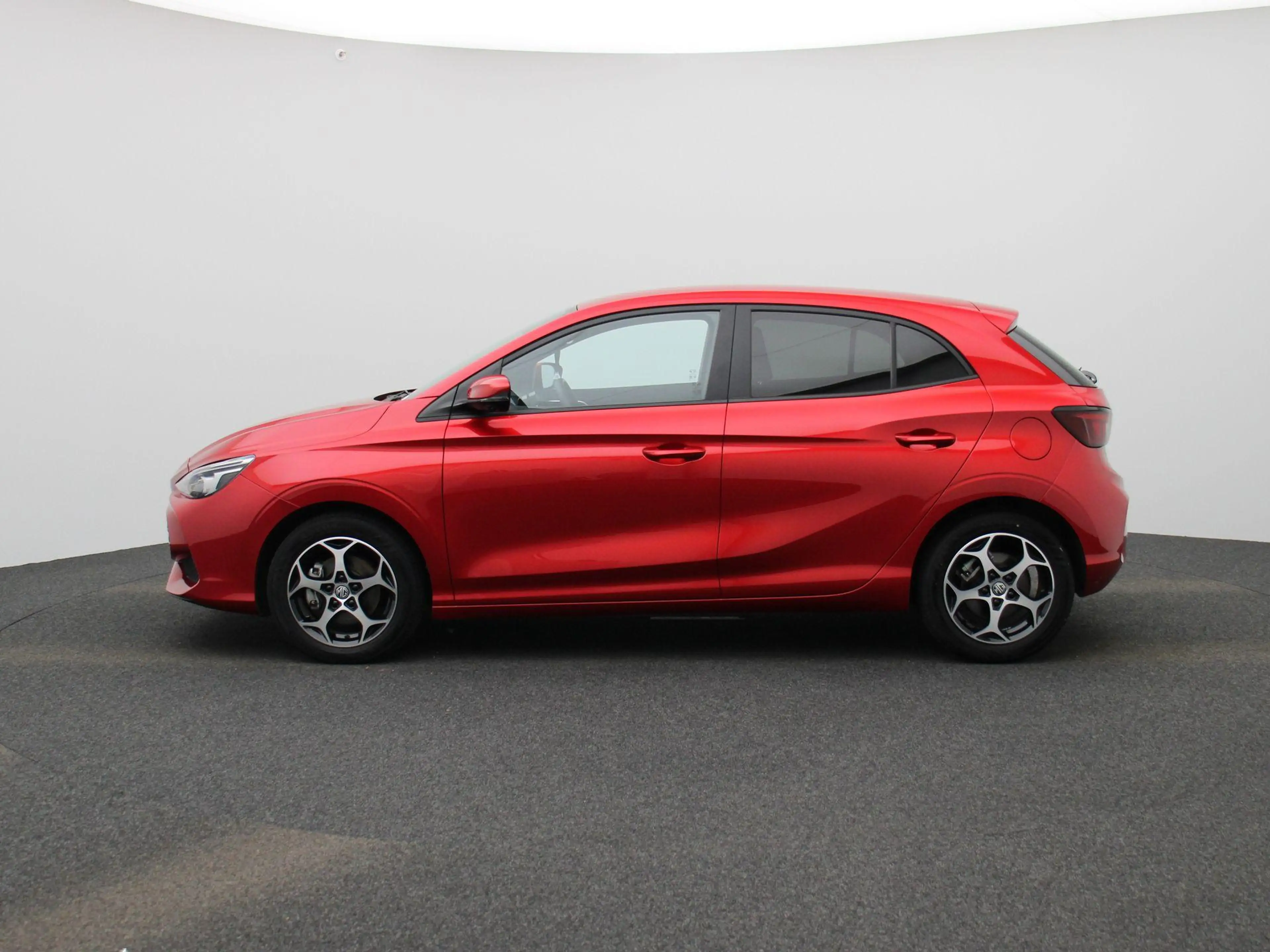MG MG3 Hybrid+ 1.5 Hybrid+ Luxury — photo 4