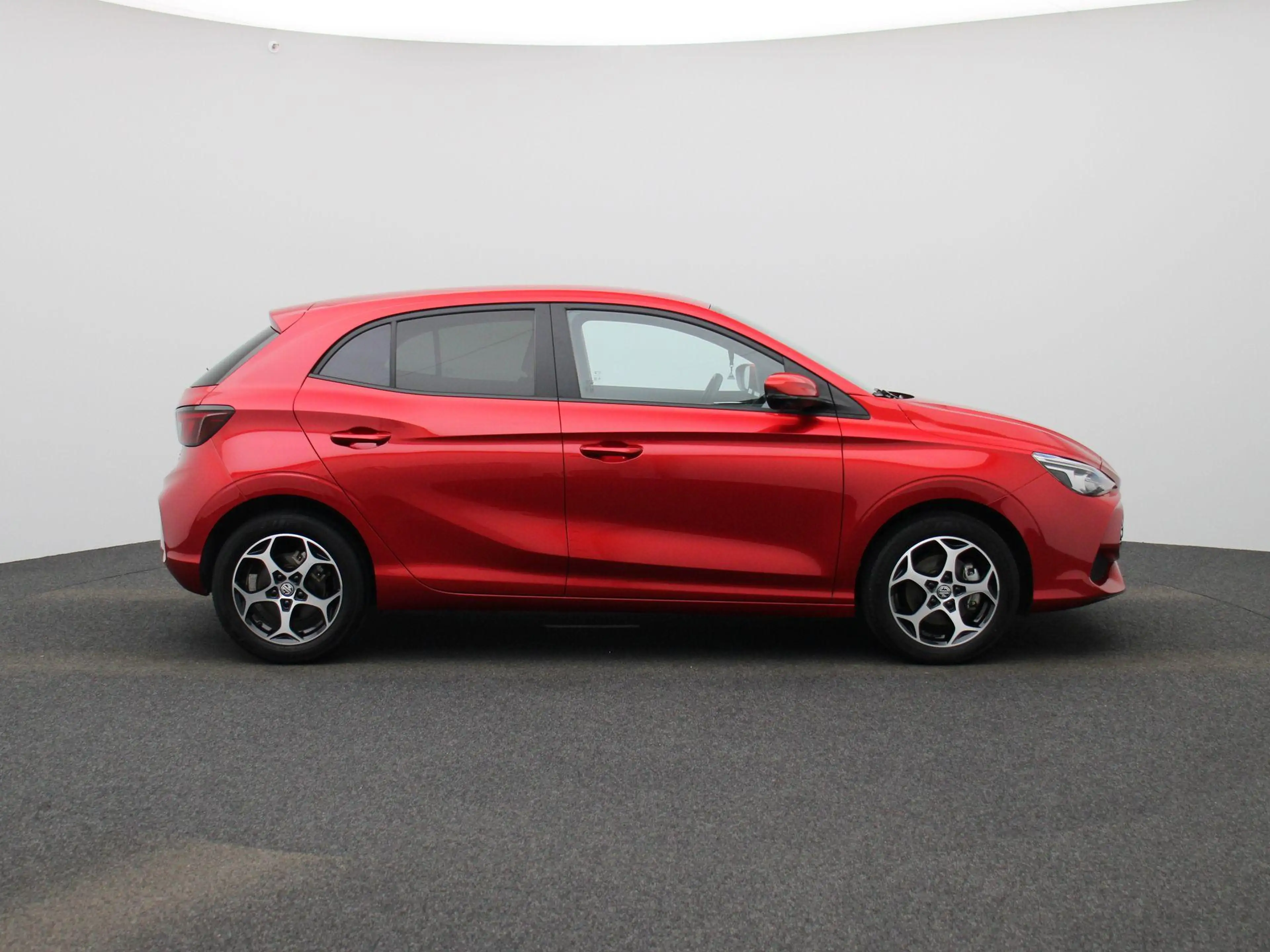 MG MG3 Hybrid+ 1.5 Hybrid+ Luxury — photo 6