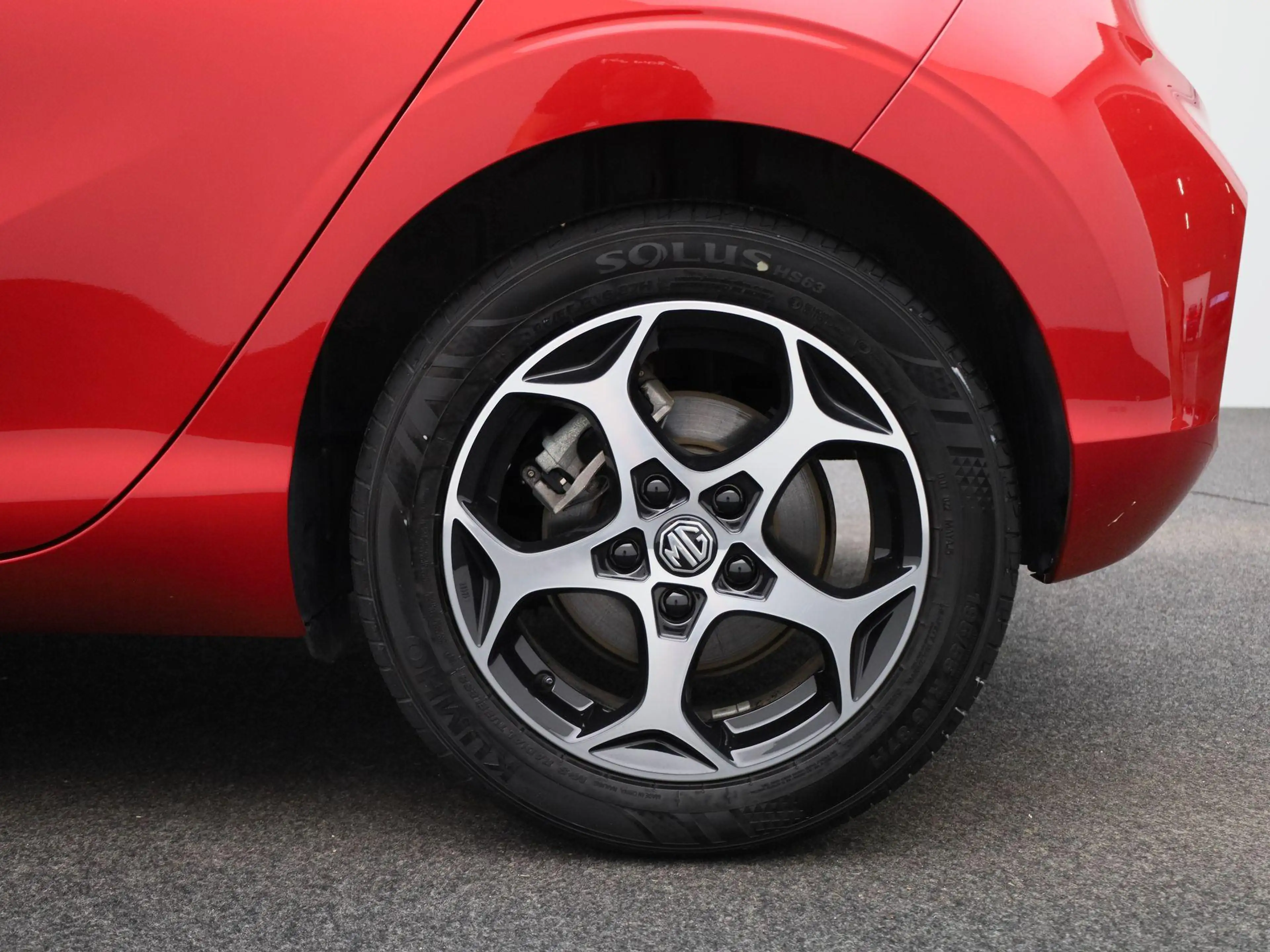 MG MG3 Hybrid+ 1.5 Hybrid+ Luxury — photo 13
