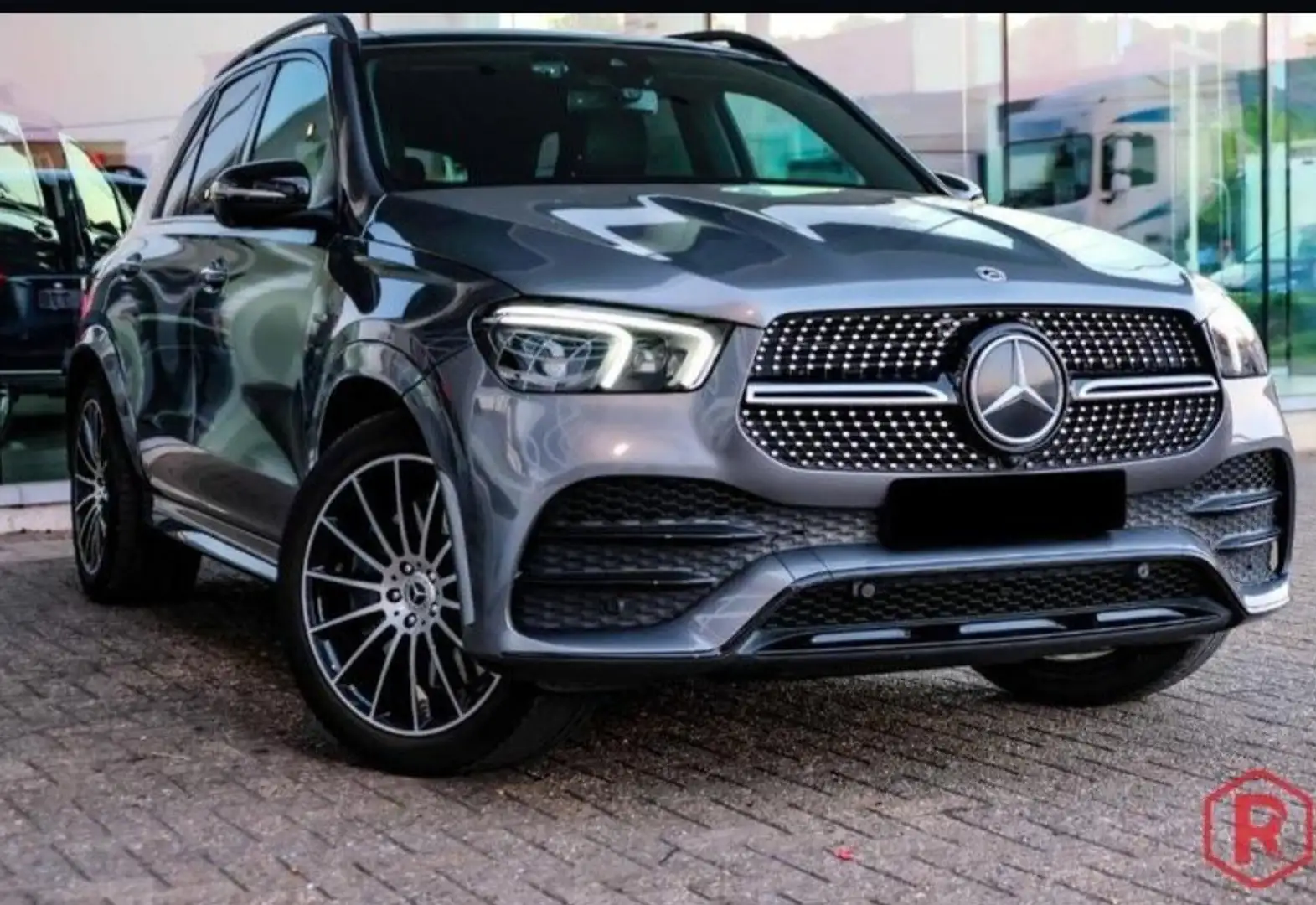 Mercedes-Benz GLE 350 de 4Matic 9G-TRONIC AMG Line - 1