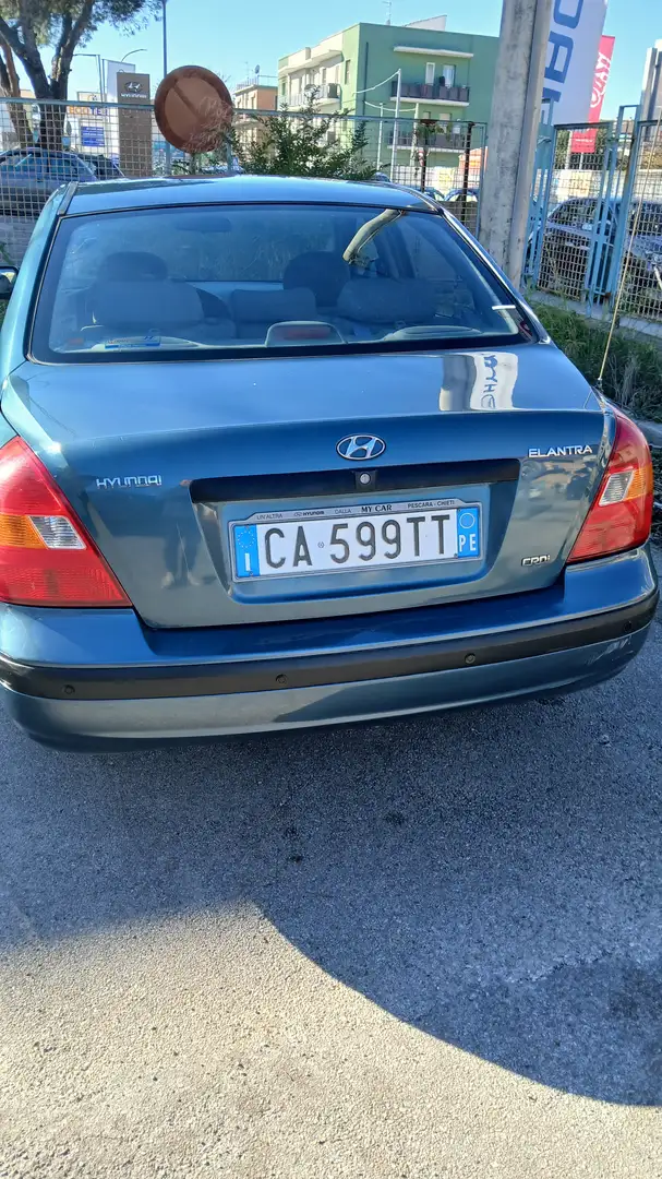 Hyundai ELANTRA Elantra III 2000 4p 2.0 crdi GL Comfort Verde - 1