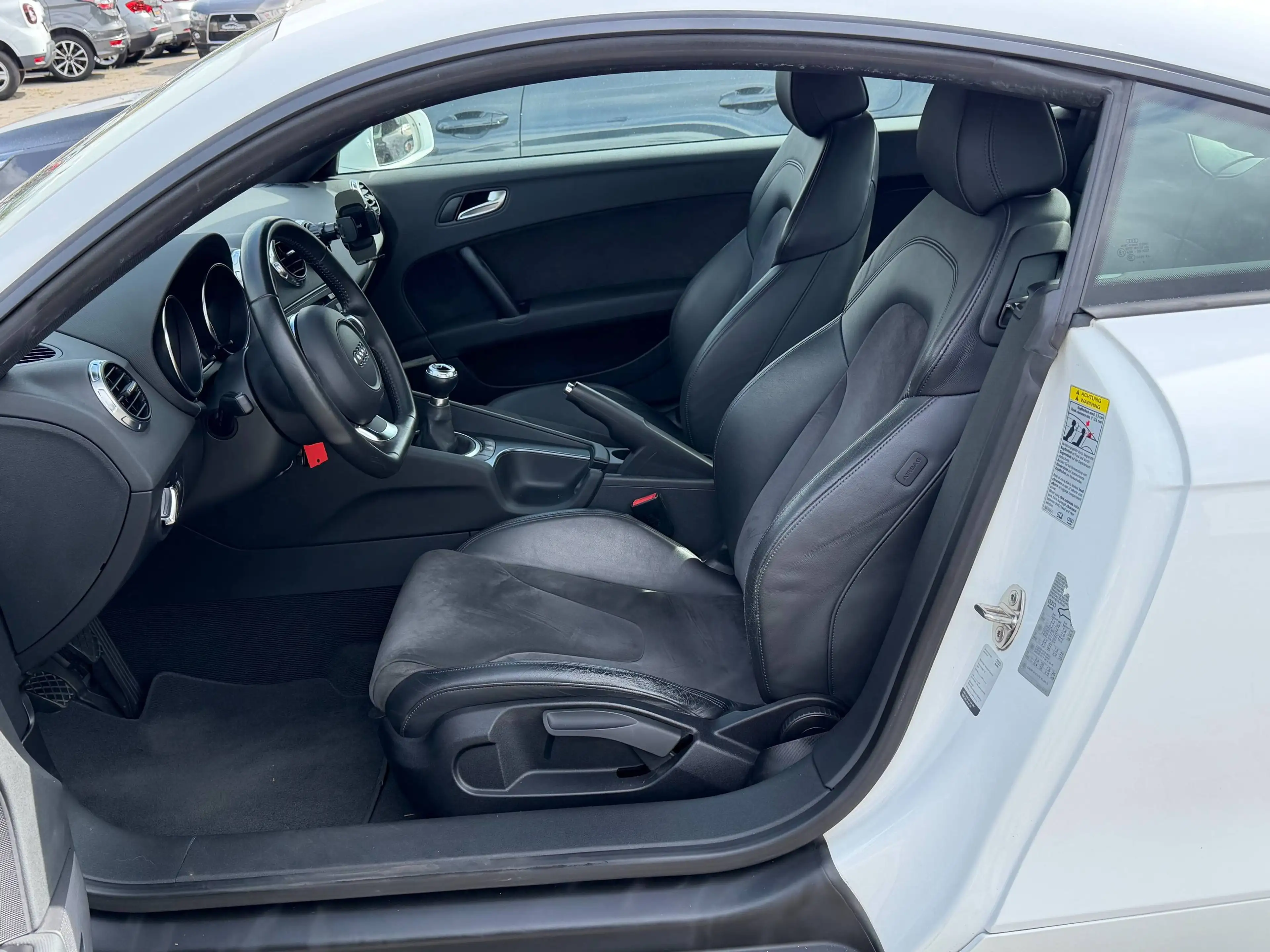 Audi TT TT Coupe1.8 TFSI/2Ha/TÜV 01.27/Bose/Alcantara/ZV — photo 10