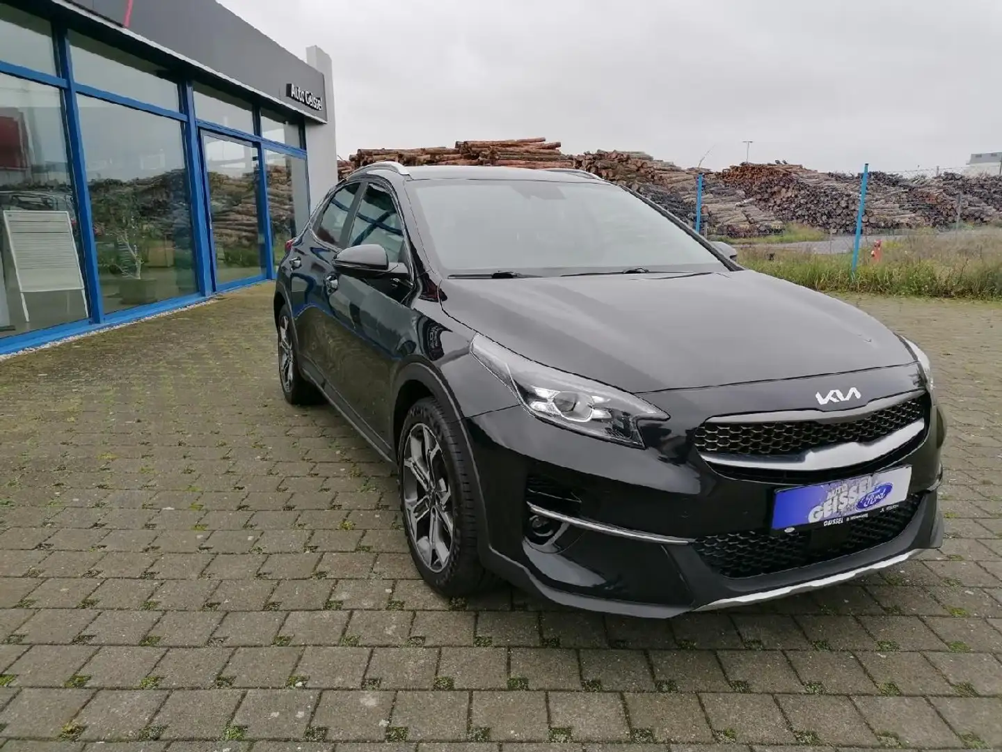 Kia XCeed Spirit,LED.Navi.ACC.Kamera.PDC Schwarz - 2