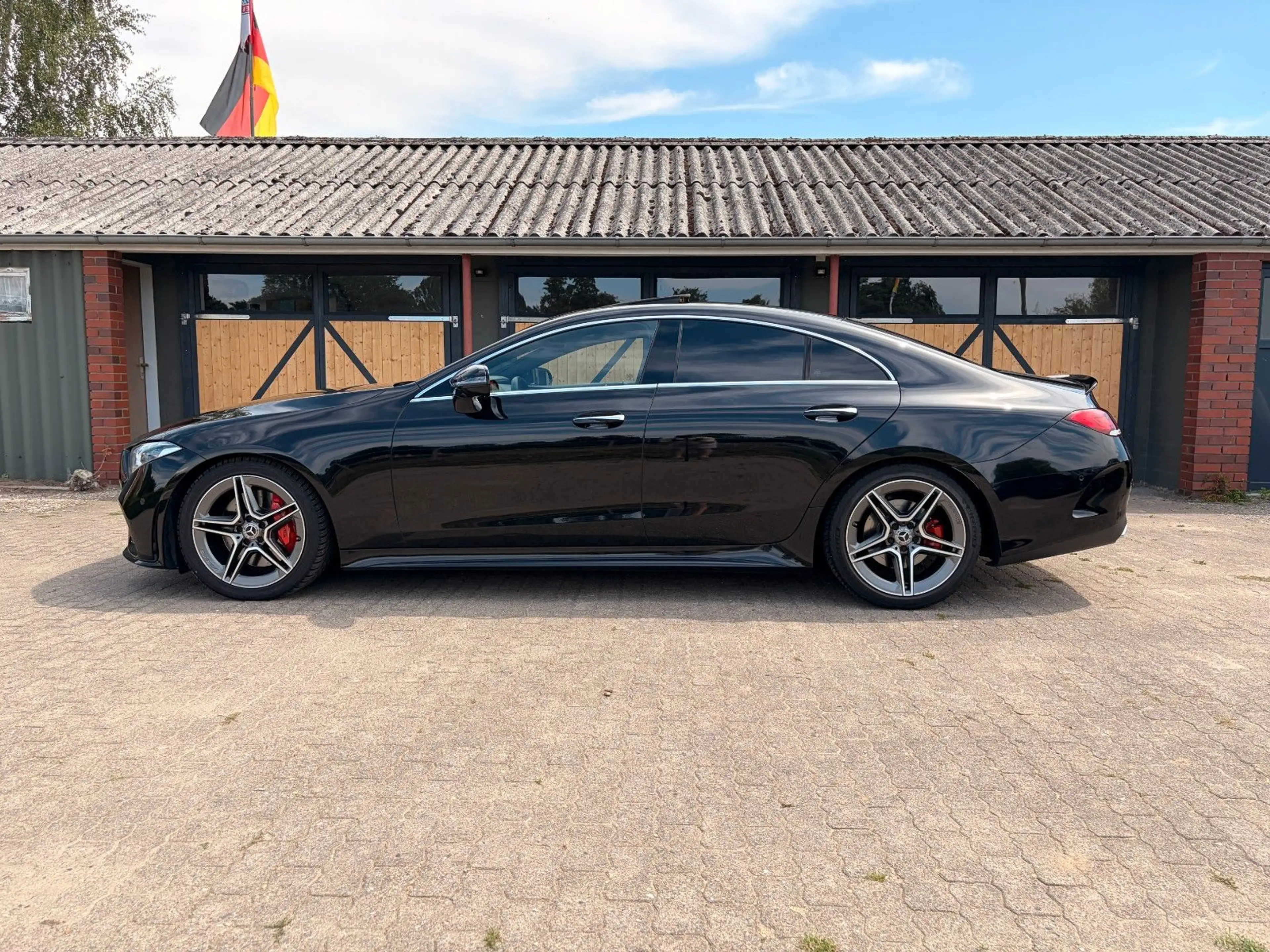 Mercedes-Benz CLS 350 d 4M J.STERNE/AMG/AIR/MEM/BURM/WIDE/360 — photo 2