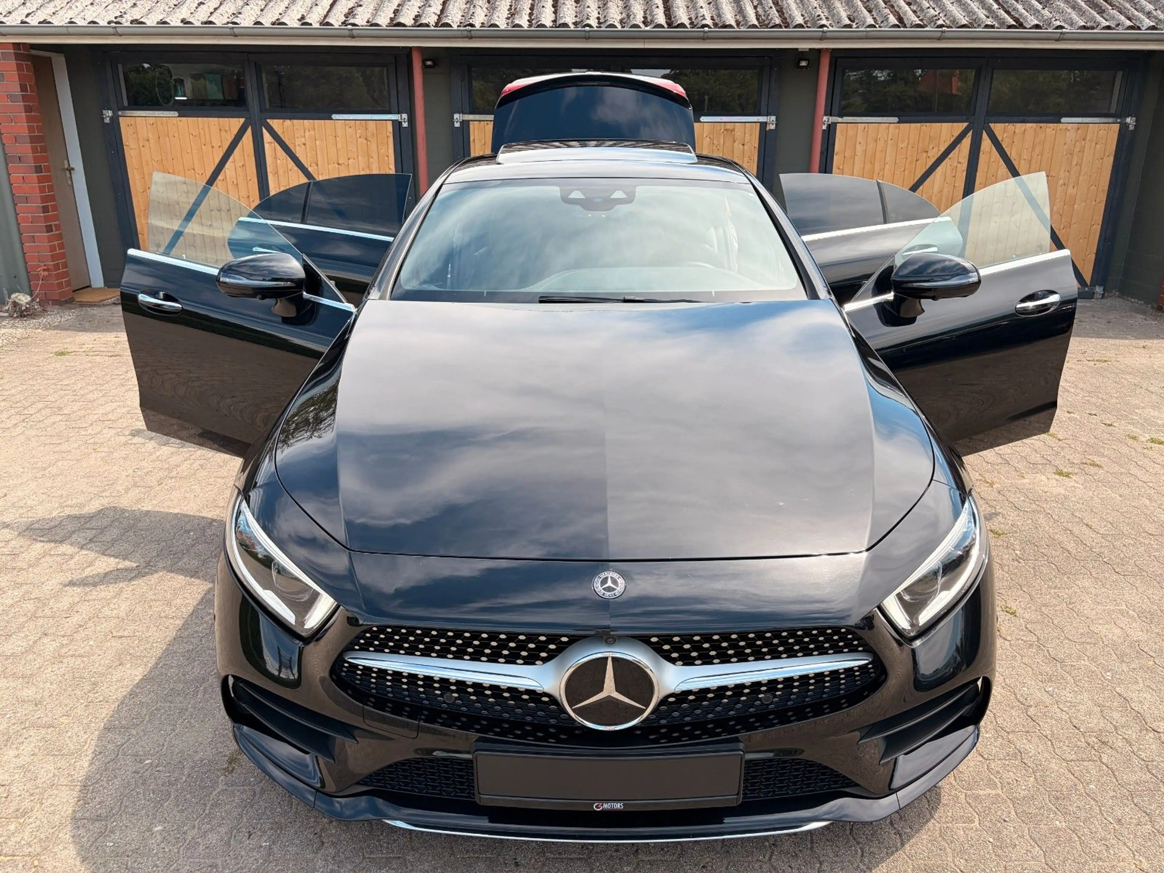 Mercedes-Benz CLS 350 d 4M J.STERNE/AMG/AIR/MEM/BURM/WIDE/360 — photo 9