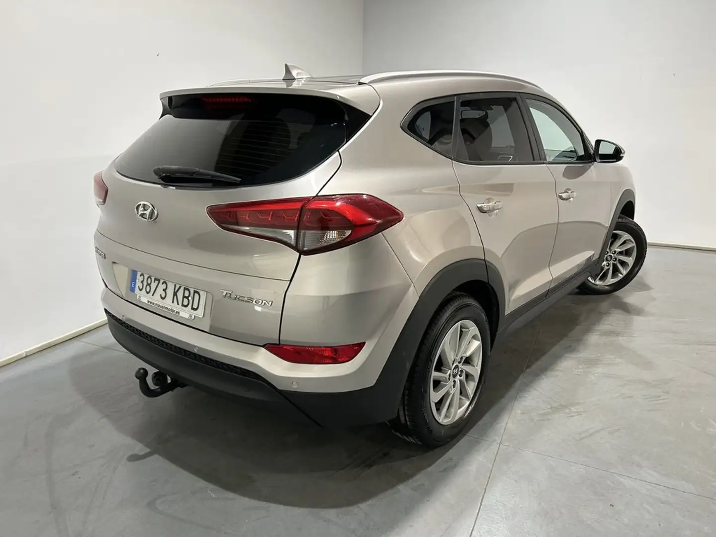 Hyundai TUCSON 1.6 GDi BlueDrive 25 Aniversario 4x2 Marrón - 2